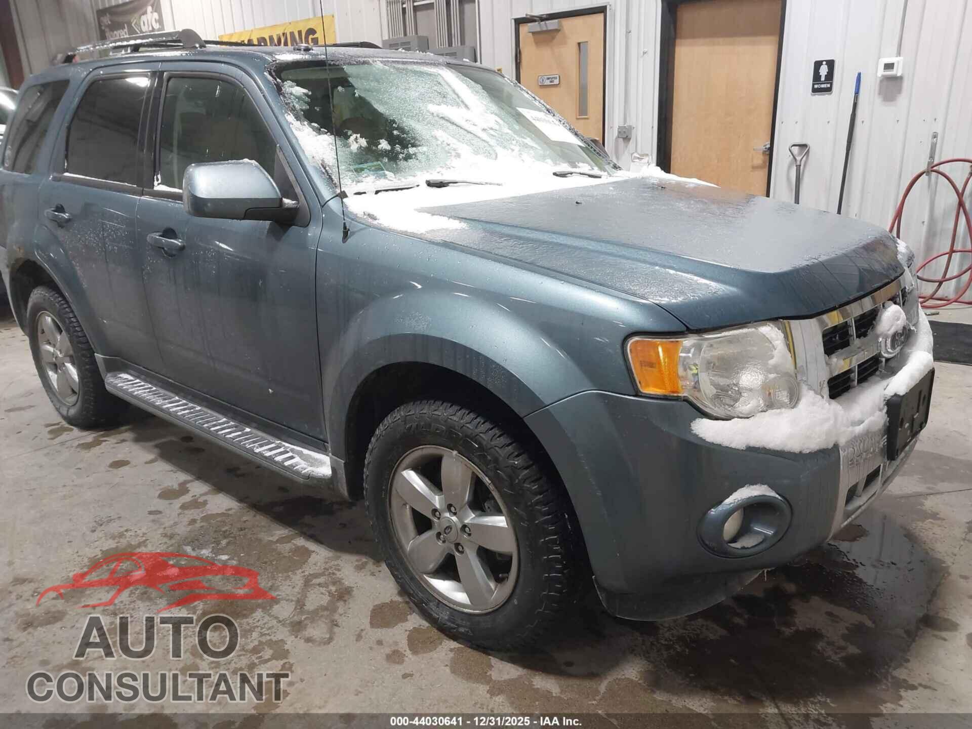 FORD ESCAPE 2011 - 1FMCU9EG5BKA86355