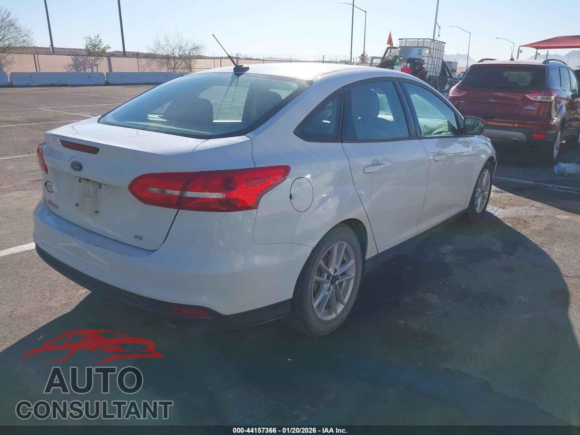 FORD FOCUS 2015 - 1FADP3F23FL336312