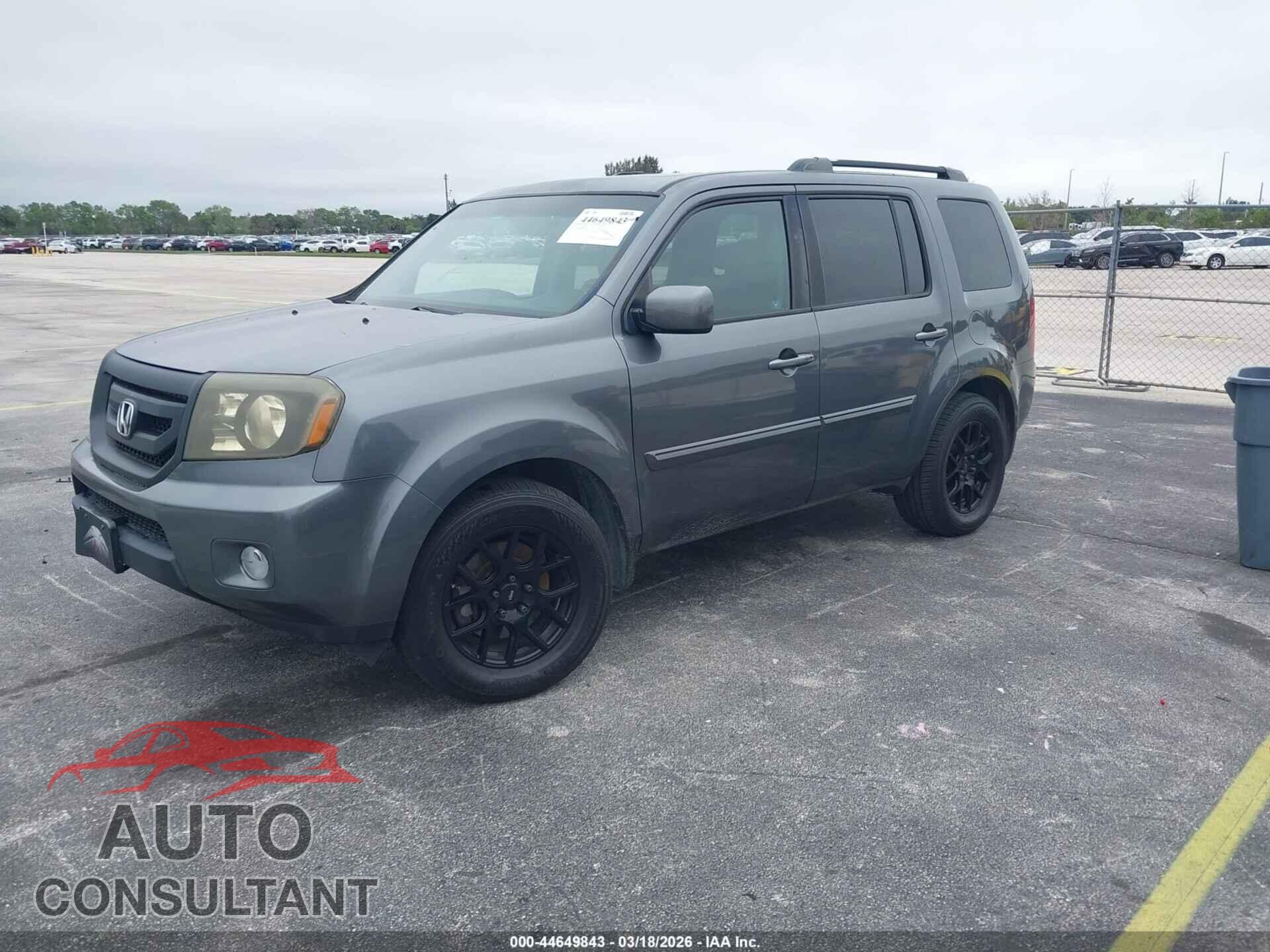 HONDA PILOT 2011 - 5FNYF4H69BB009267