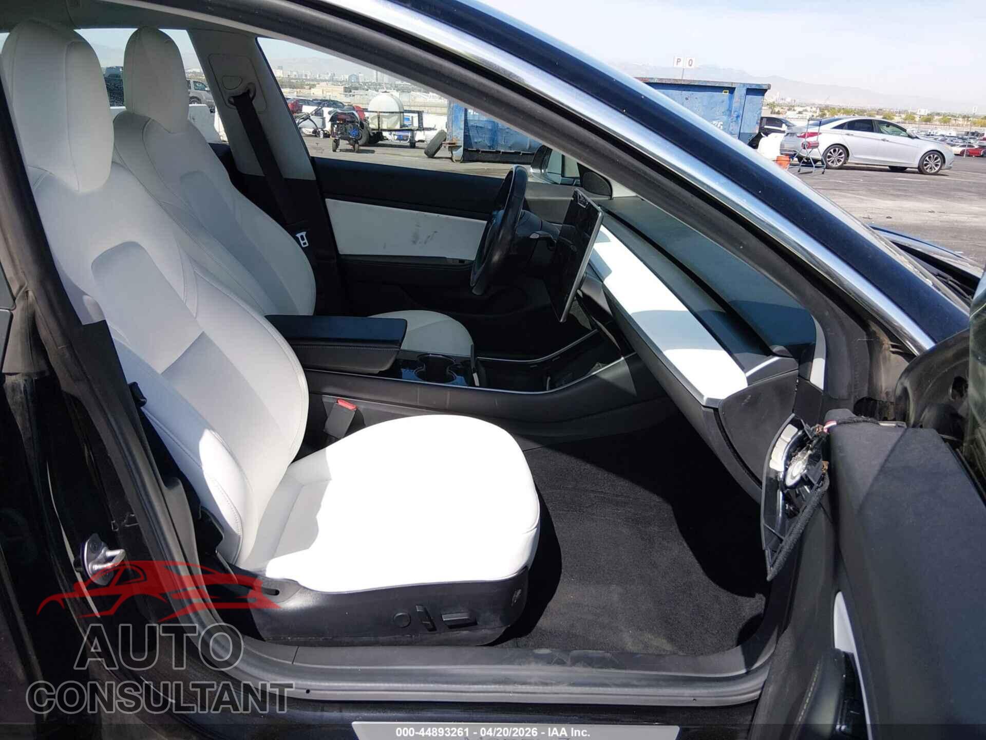 TESLA MODEL 3 2019 - 5YJ3E1EA0KF413045