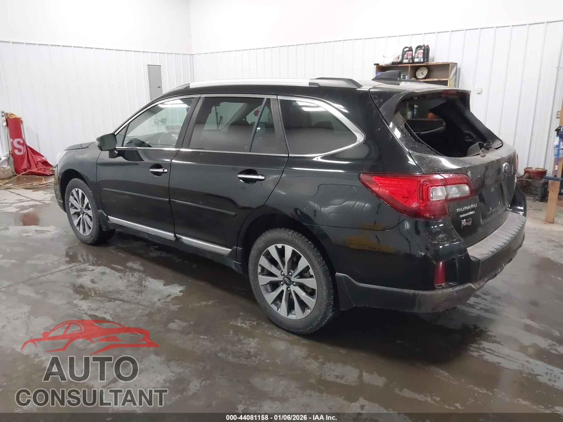 SUBARU OUTBACK 2017 - 4S4BSATC0H3430499