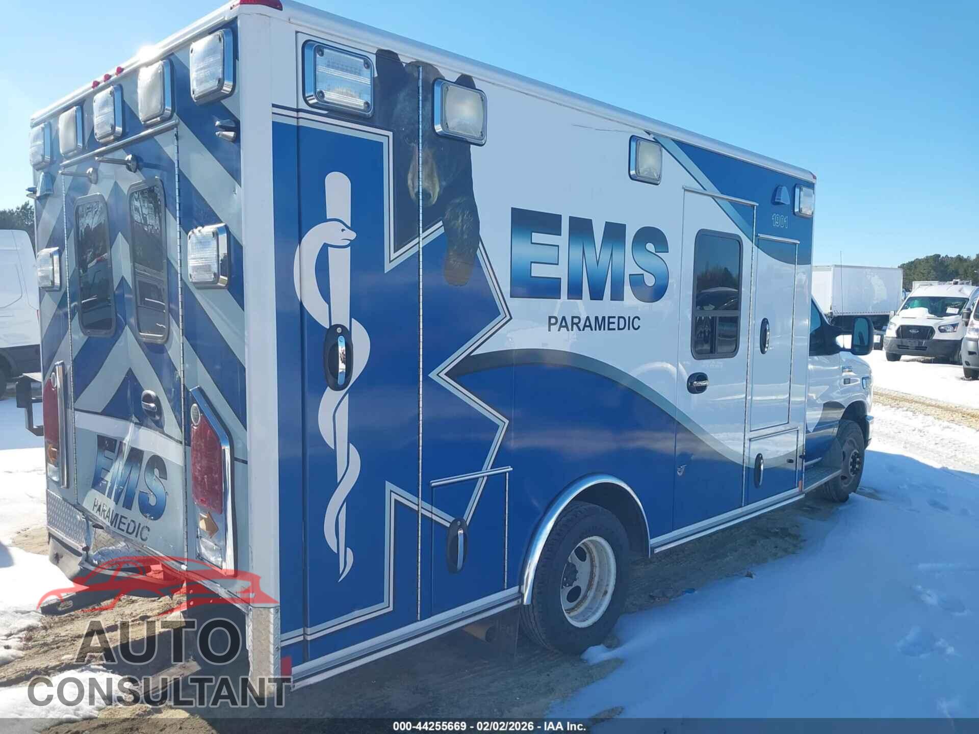 FORD E-450 CUTAWAY 2018 - 1FDXE4FS8JDC11016
