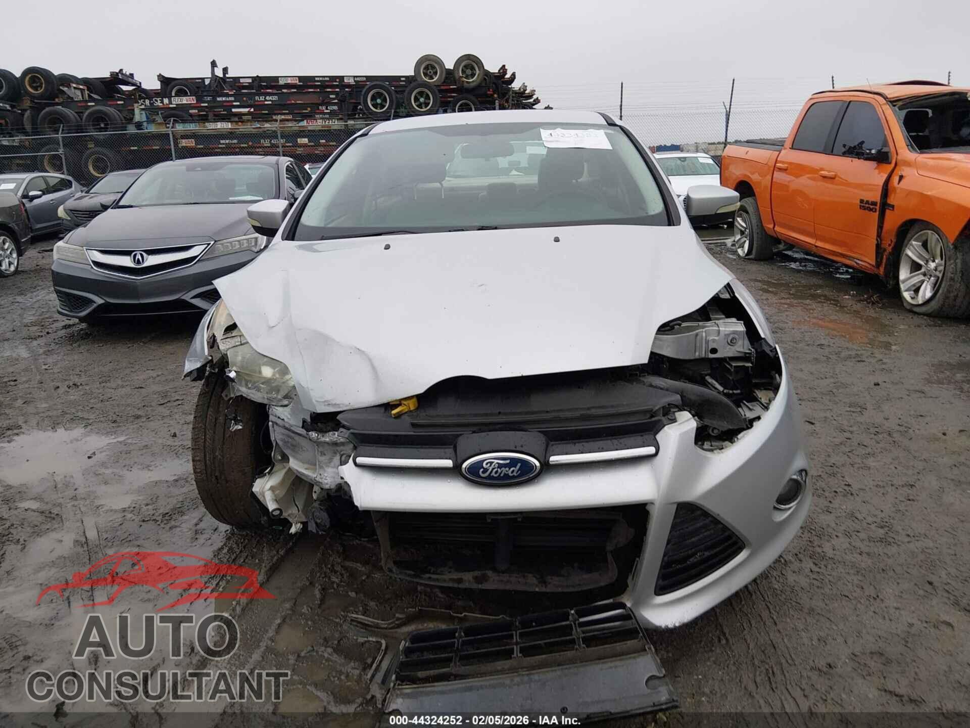 FORD FOCUS 2012 - 1FAHP3H26CL330983