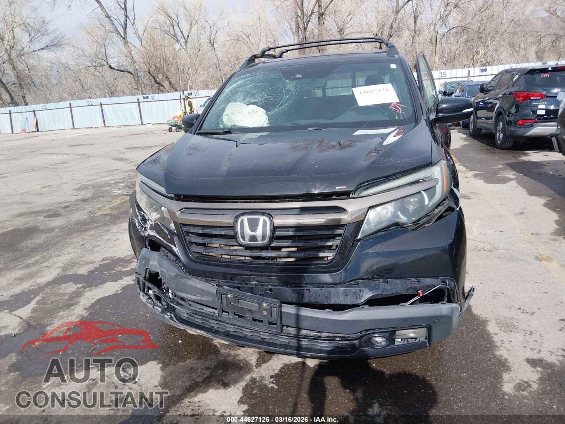 HONDA RIDGELINE 2017 - 5FPYK3F86HB031463
