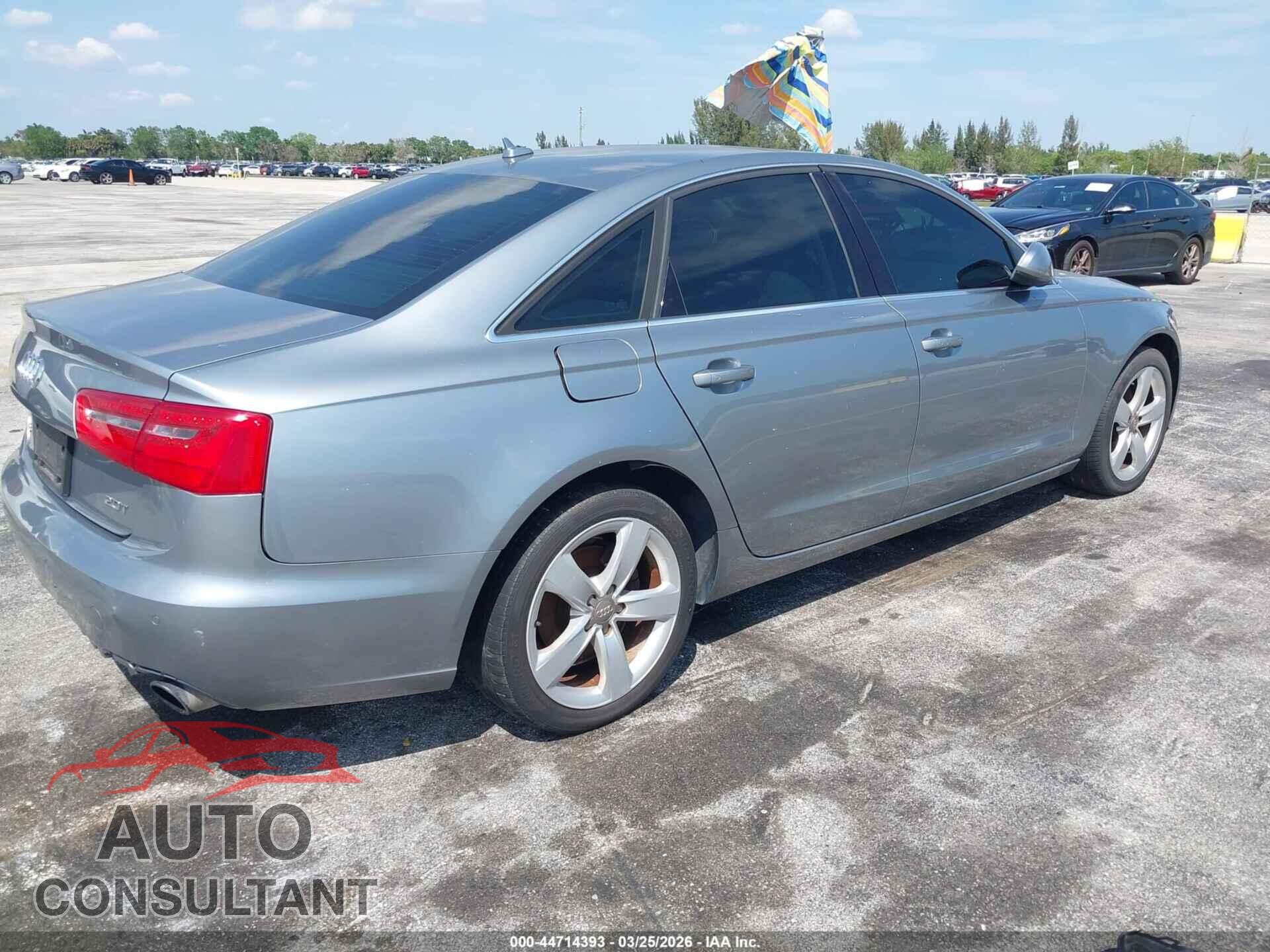 AUDI A6 2012 - WAUDFAFC1CN177202