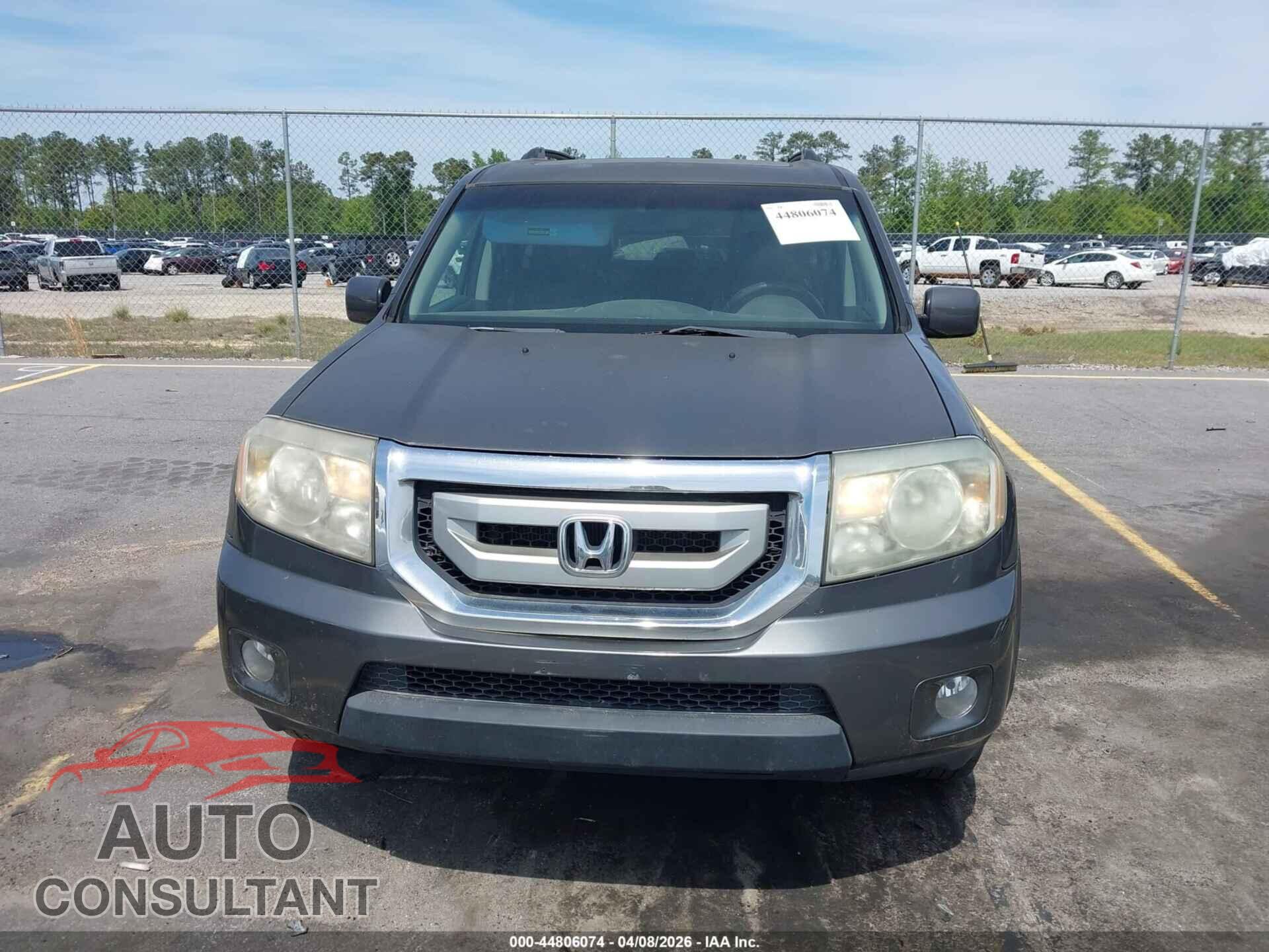 HONDA PILOT 2011 - 5FNYF4H55BB042869