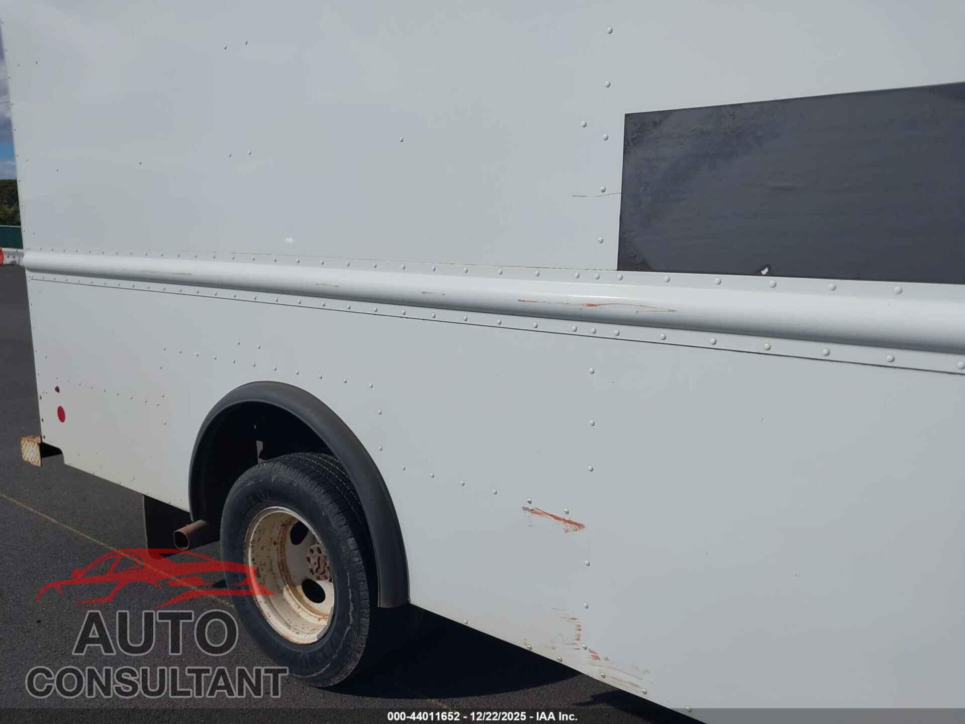 FORD E-350 STRIPPED 2014 - 1FC3E3KL5EDB11019