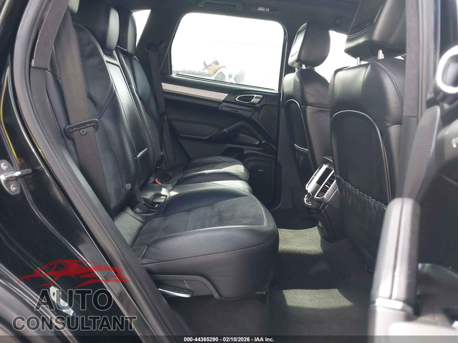 PORSCHE CAYENNE 2013 - WP1AD2A24DLA71306