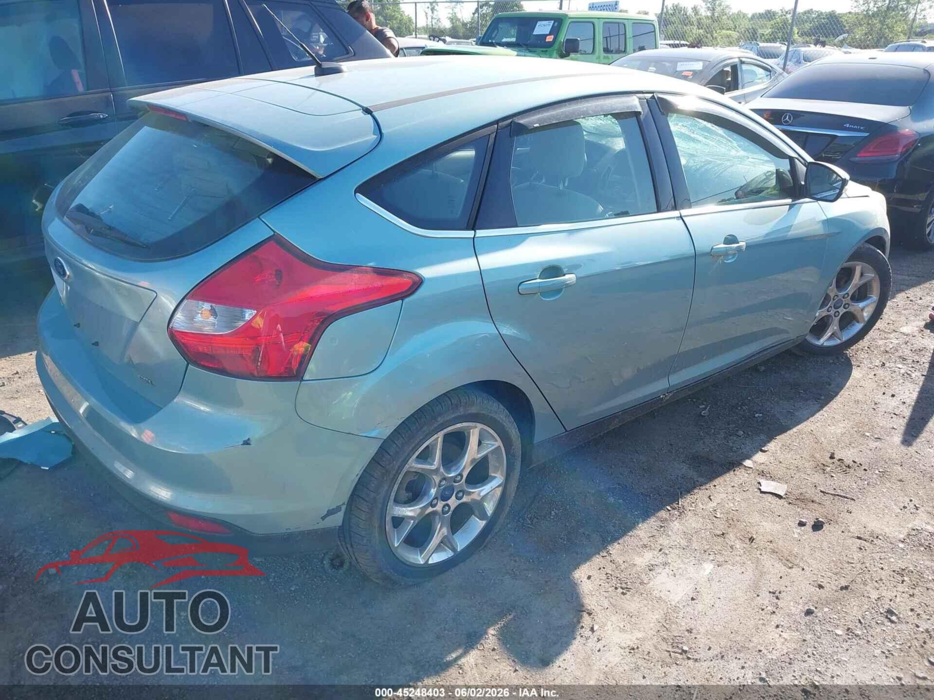 FORD FOCUS 2012 - 1FAHP3M25CL361440