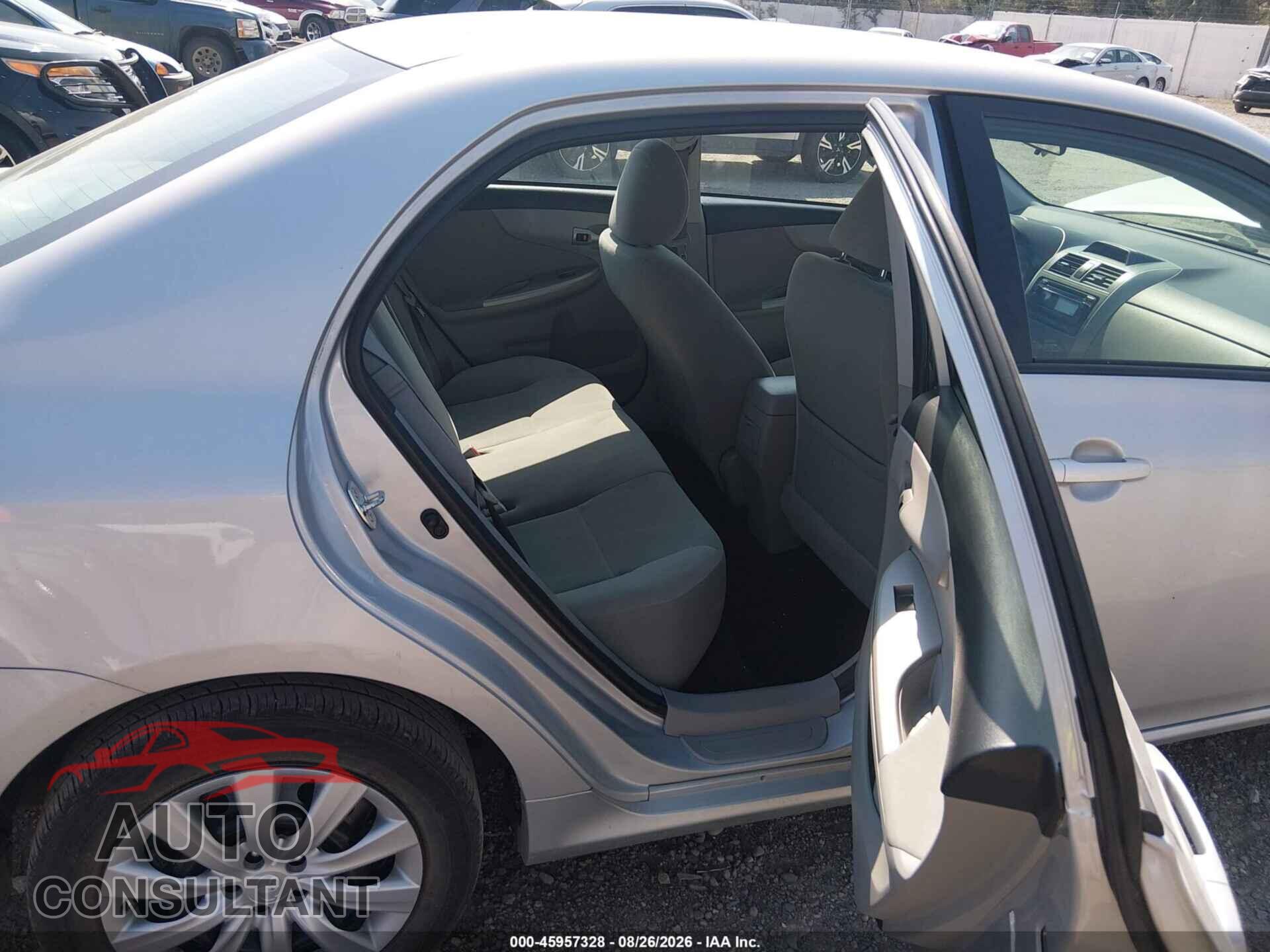 TOYOTA COROLLA 2012 - 2T1BU4EEXCC875668