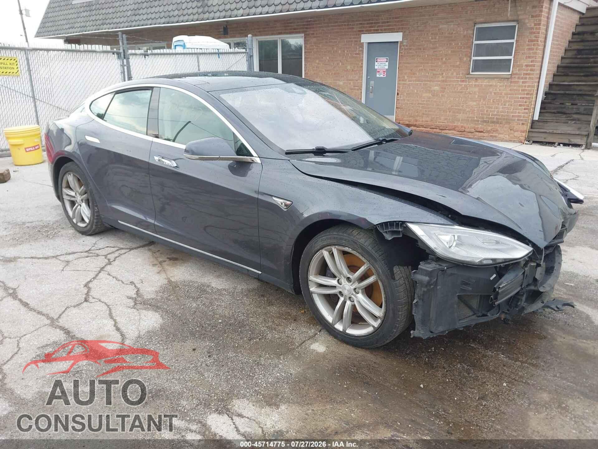 TESLA MODEL S 2015 - 5YJSA1H27FF080313