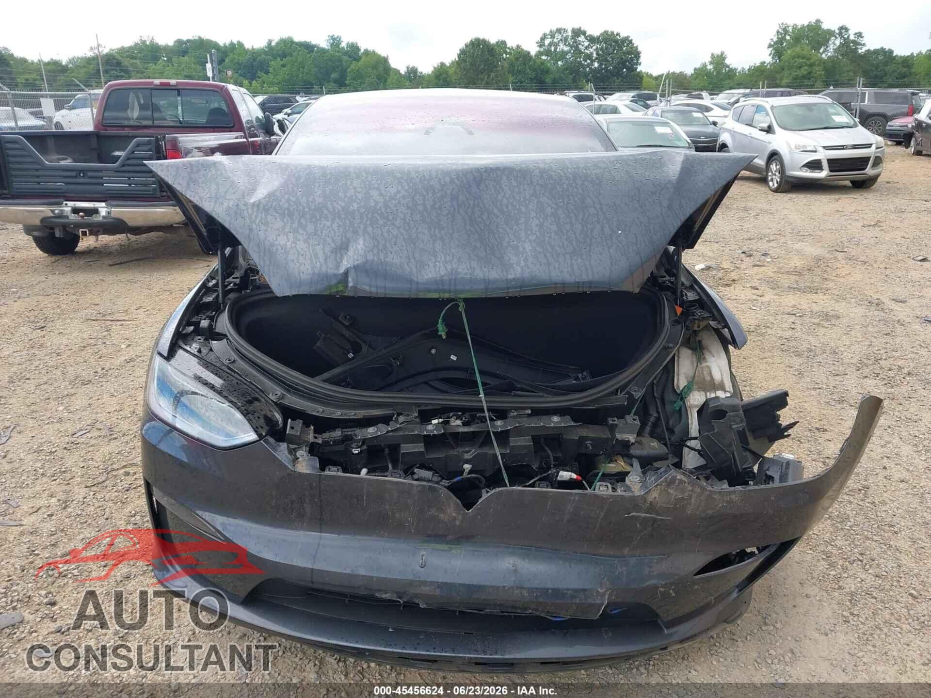 TESLA MODEL X 2024 - 7SAXCDE54RF444792