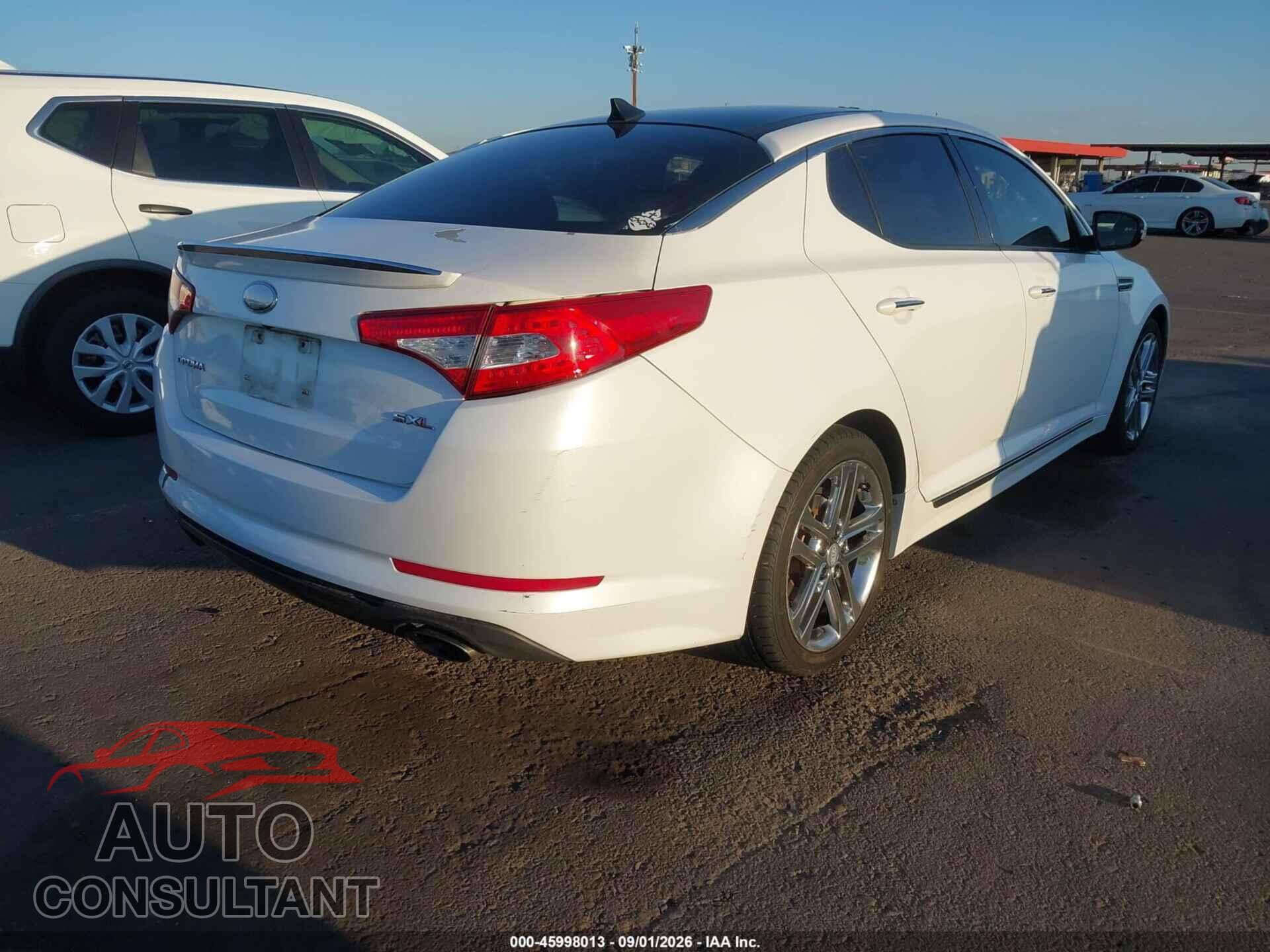 KIA OPTIMA 2013 - 5XXGR4A69DG228985