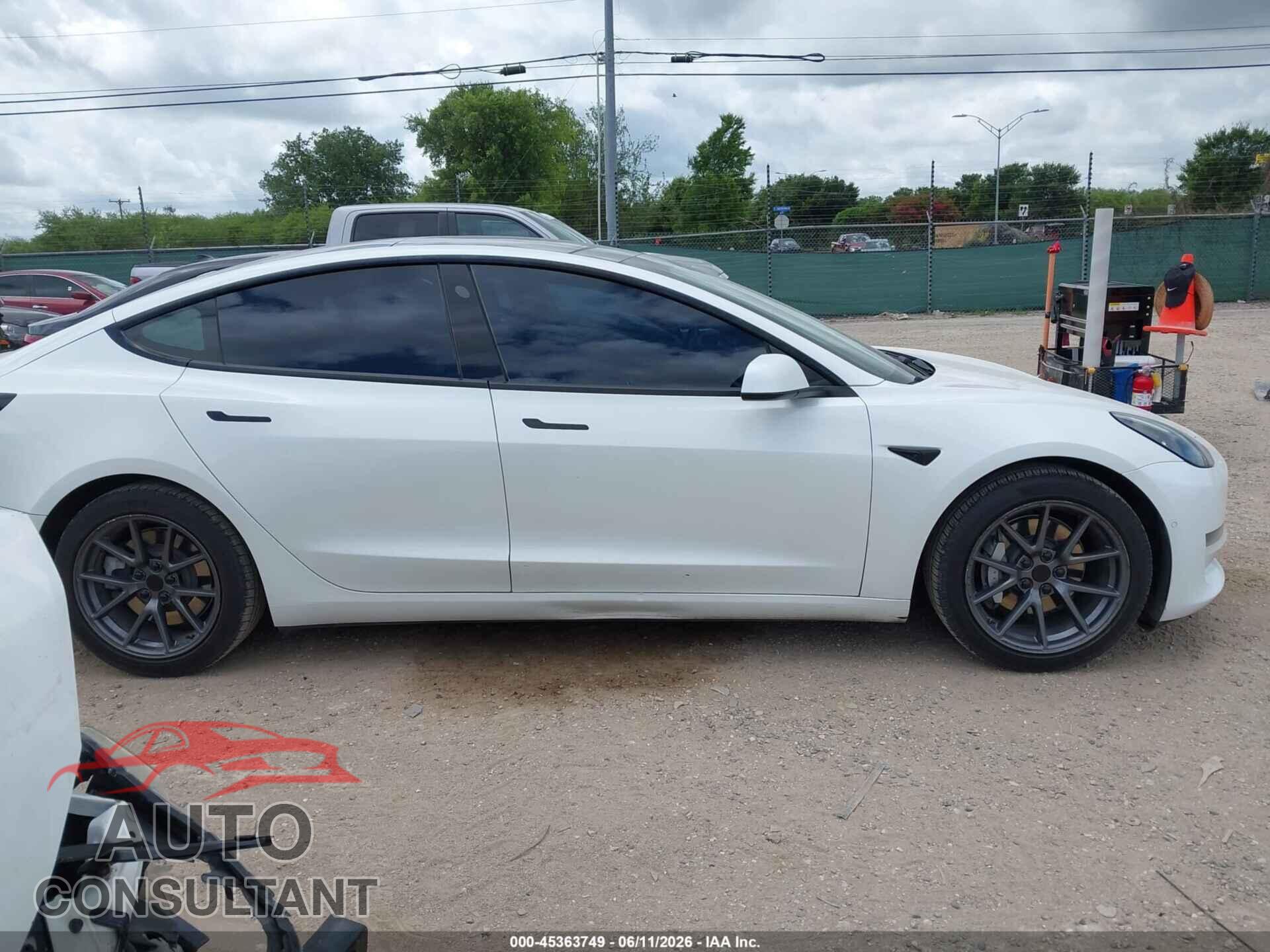 TESLA MODEL 3 2021 - 5YJ3E1EA3MF962631