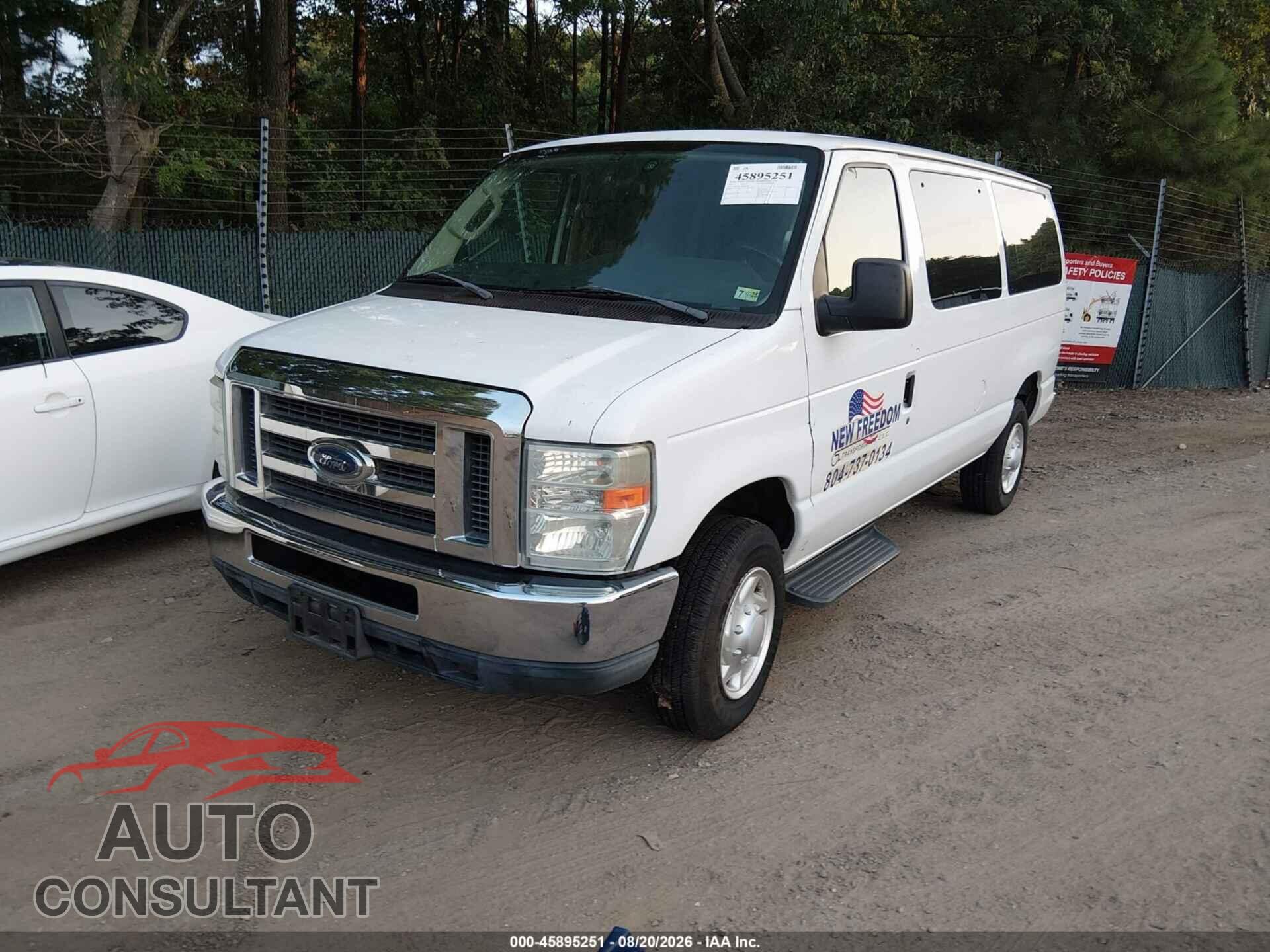 FORD E-350 SUPER DUTY 2013 - 1FBNE3BL4DDB06356