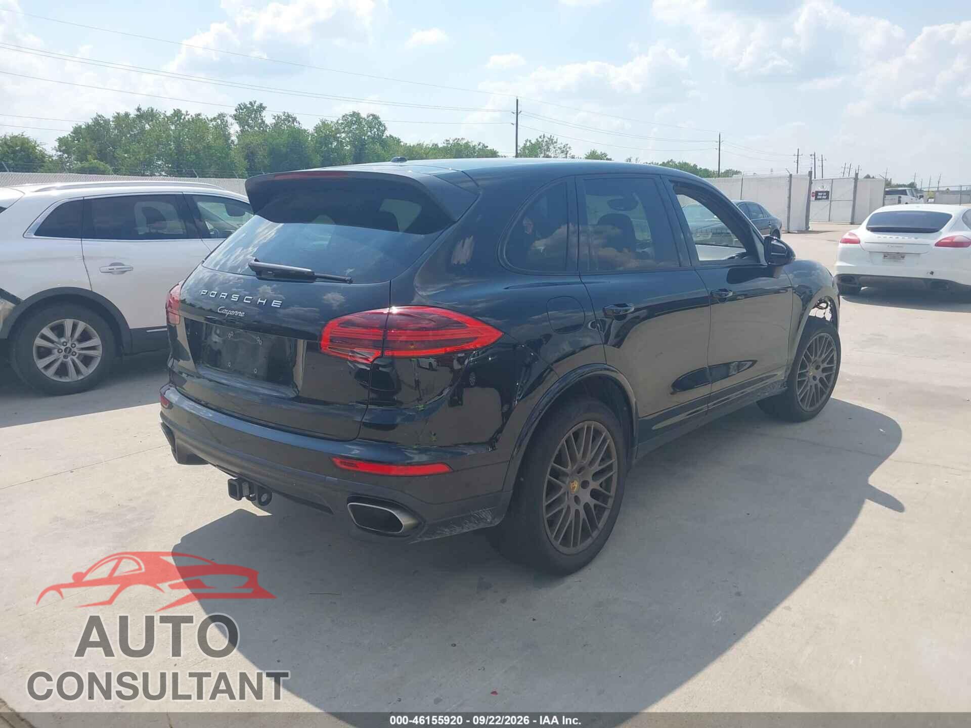 PORSCHE CAYENNE 2017 - WP1AA2A22HKA81188