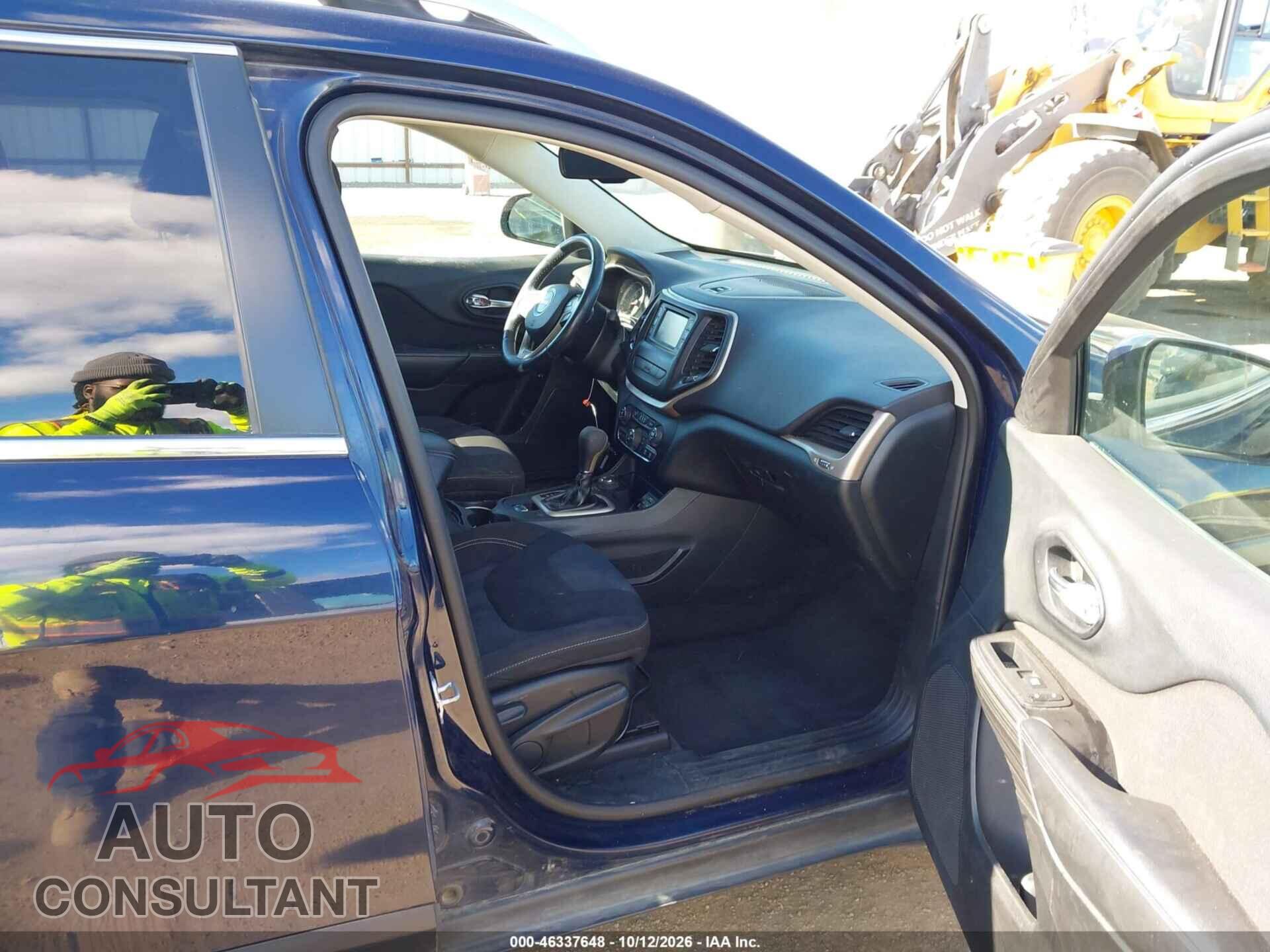 JEEP CHEROKEE 2015 - 1C4PJMCS2FW515099