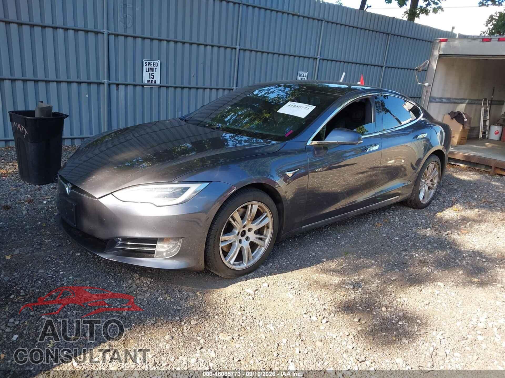 TESLA MODEL S 2021 - 5YJSA1E21MF425515