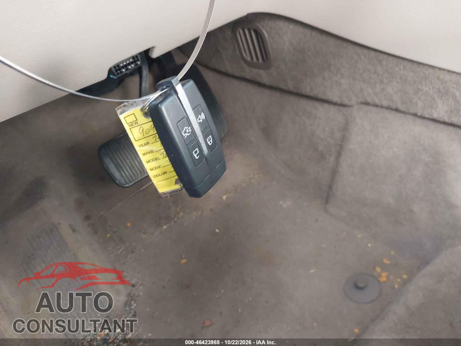 FORD TAURUS 2011 - 1FAHP2FW0BG155105