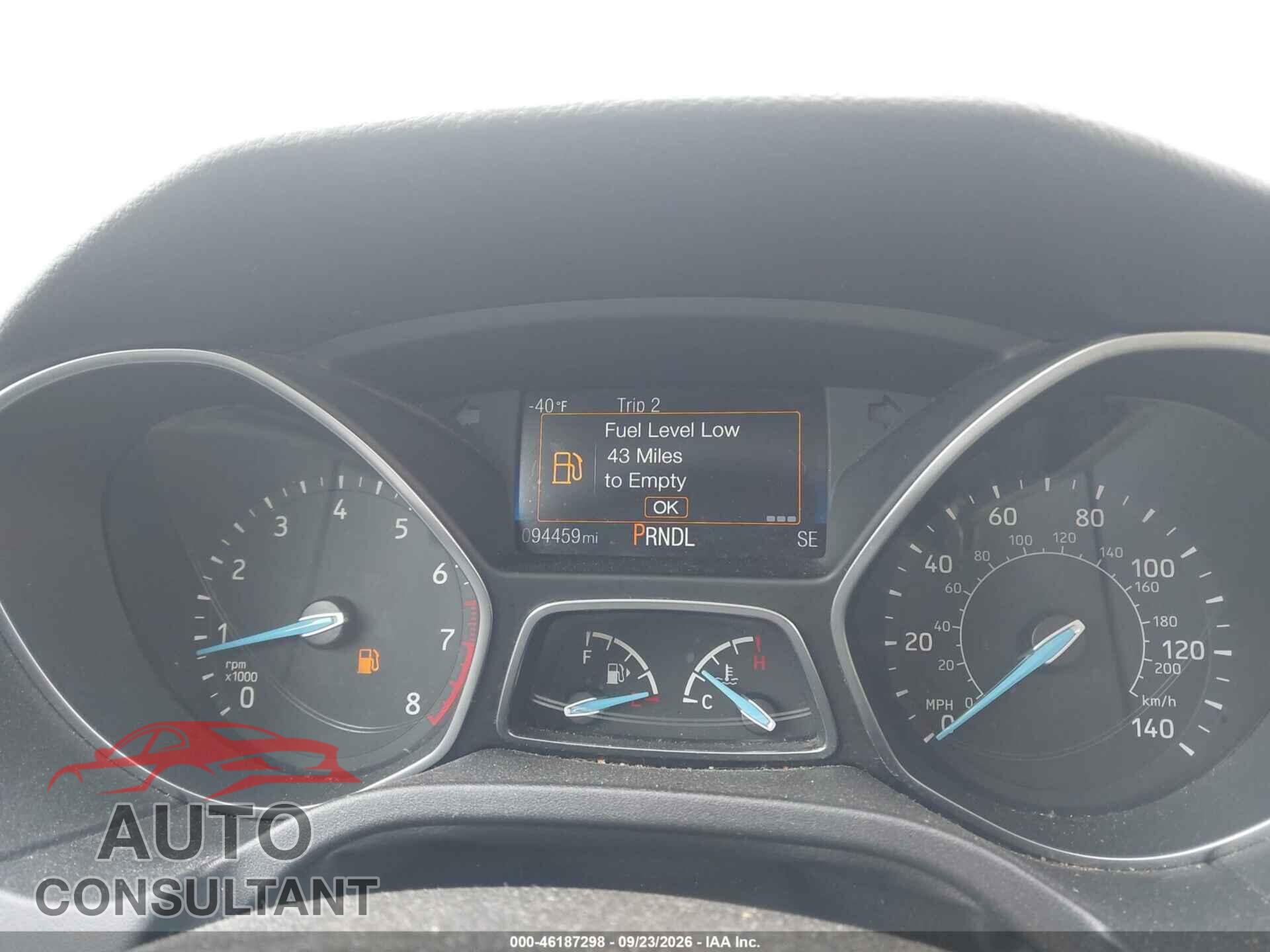 FORD FOCUS 2017 - 1FADP3F20HL220746