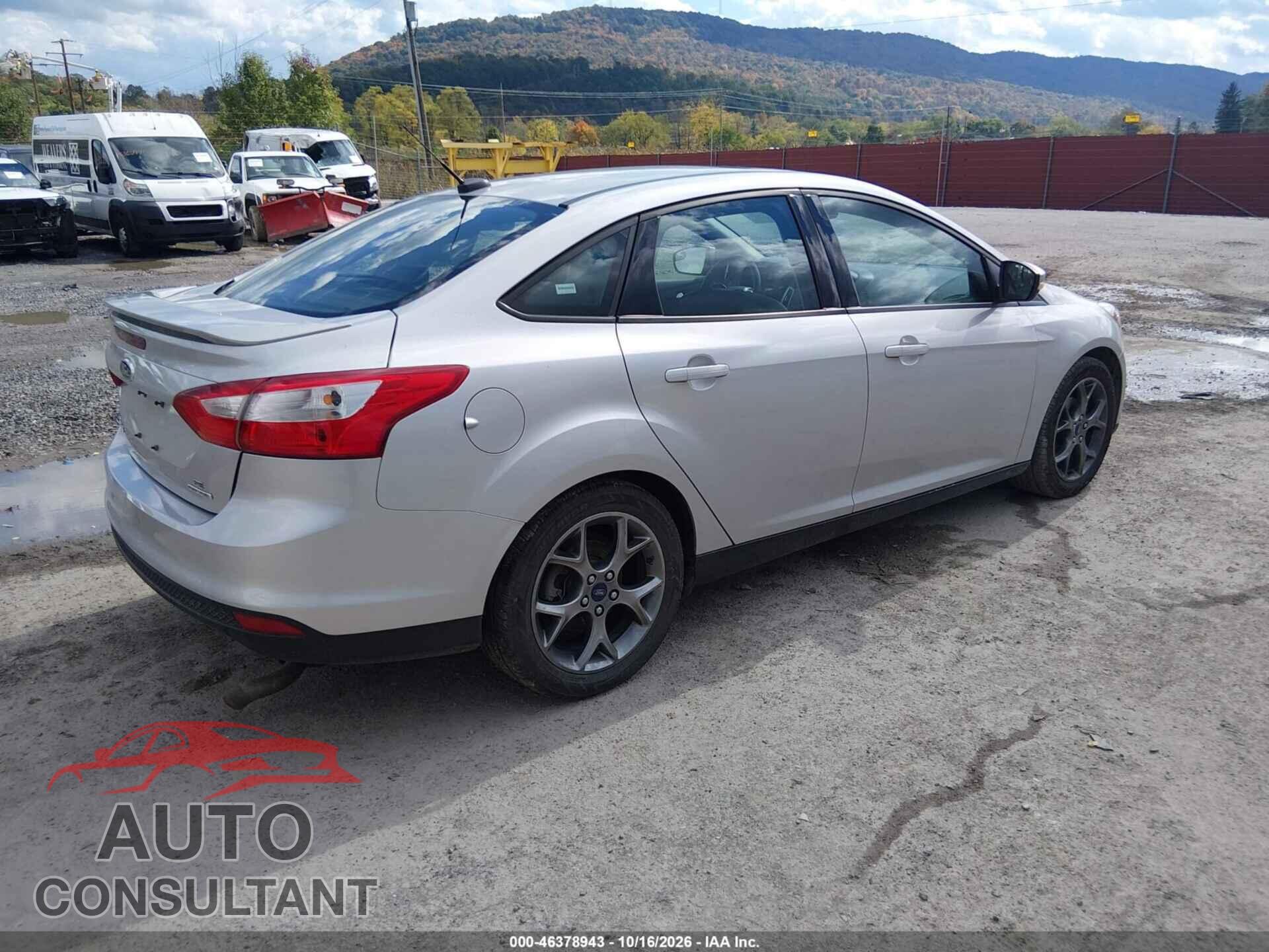 FORD FOCUS 2013 - 1FADP3F25DL320559