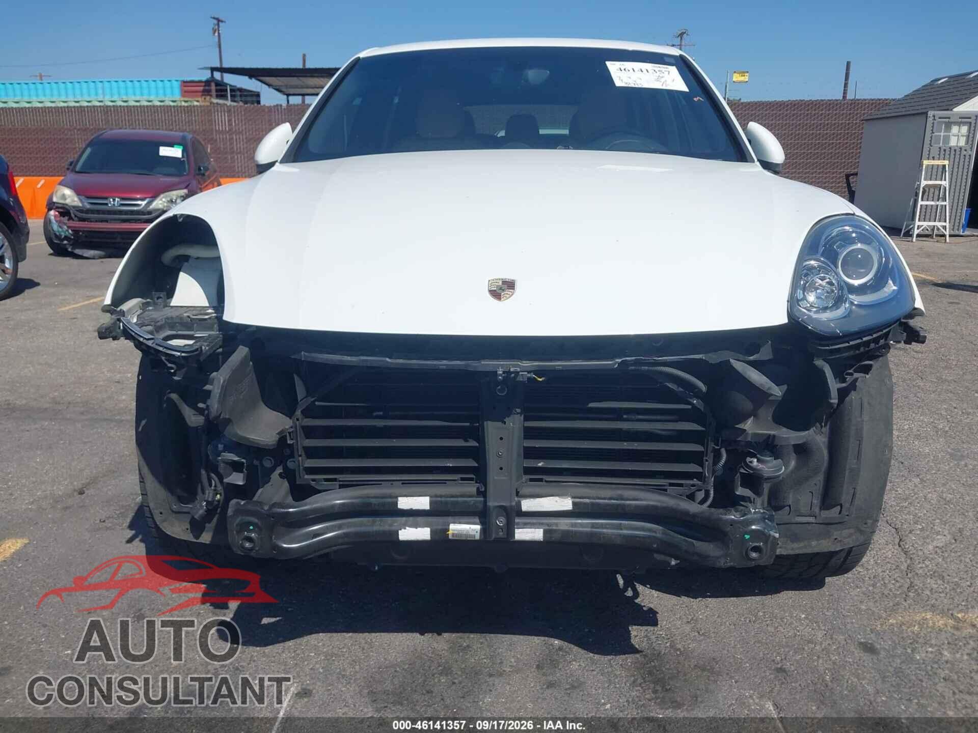 PORSCHE CAYENNE 2016 - WP1AA2A29GLA04794