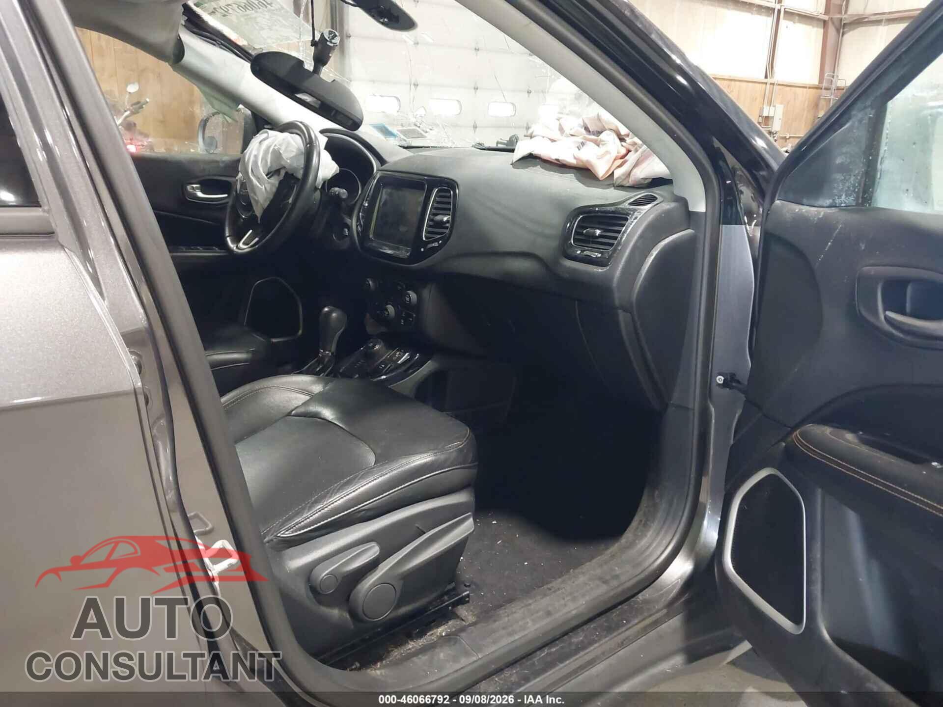 JEEP NEW COMPASS 2017 - 3C4NJDCB6HT656726