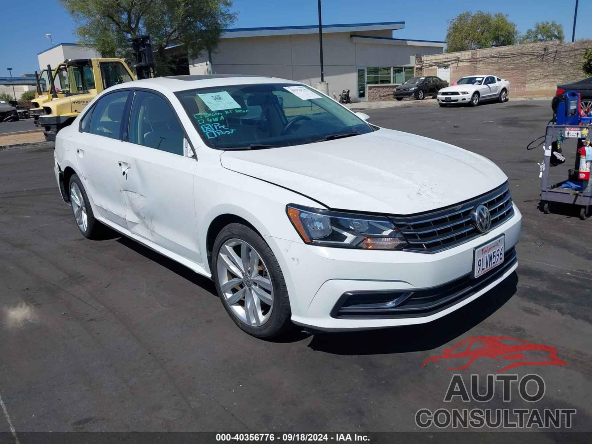 VOLKSWAGEN PASSAT 2019 - 1VWLA7A35KC014521