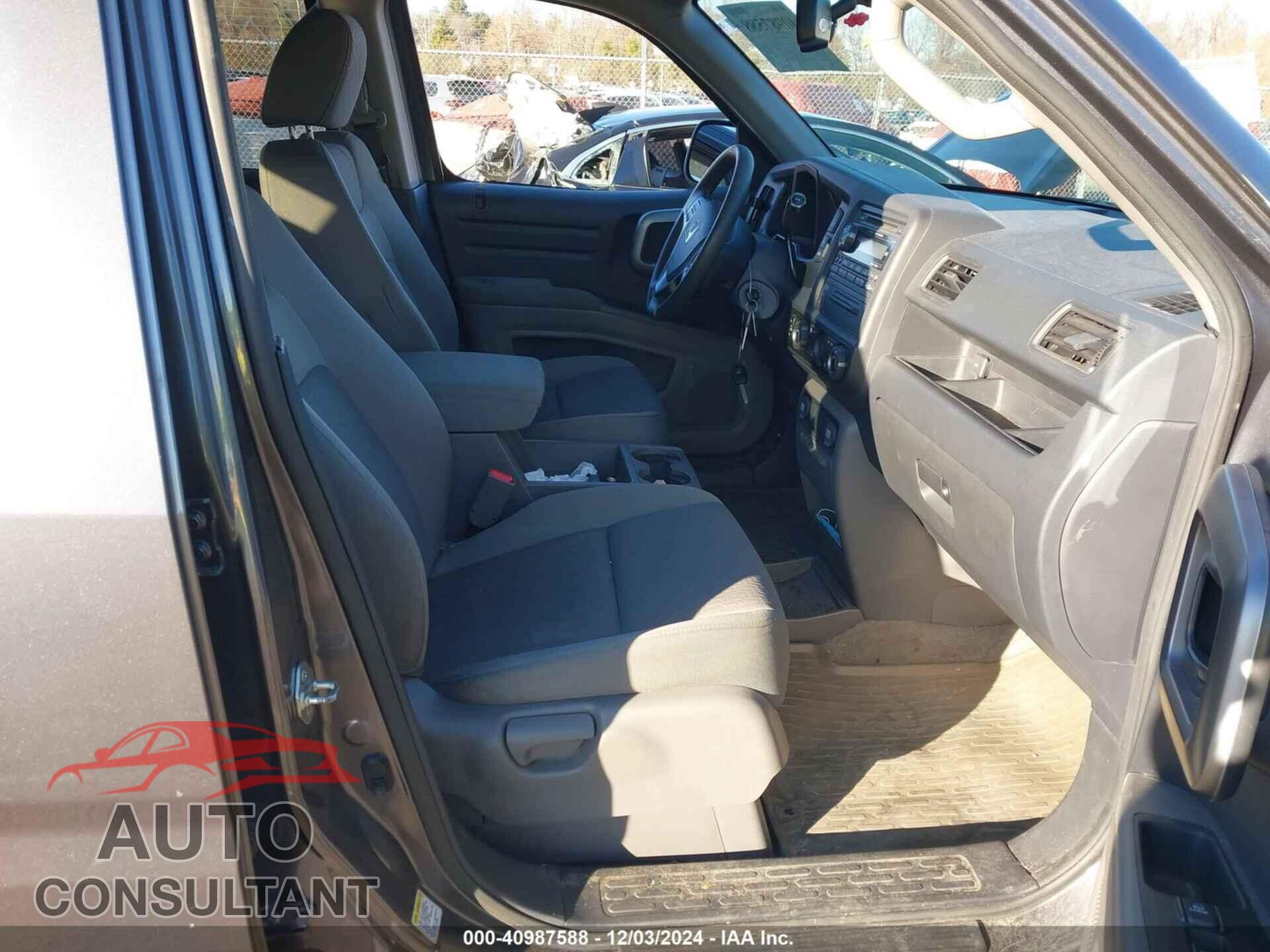 HONDA RIDGELINE 2014 - 5FPYK1F45EB005126