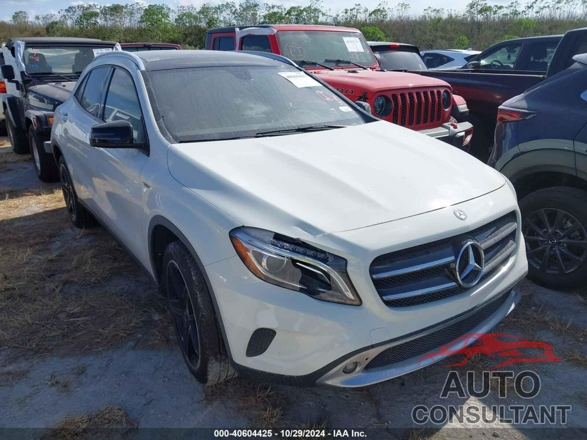 MERCEDES-BENZ GLA 250 2015 - WDCTG4GBXFJ055253