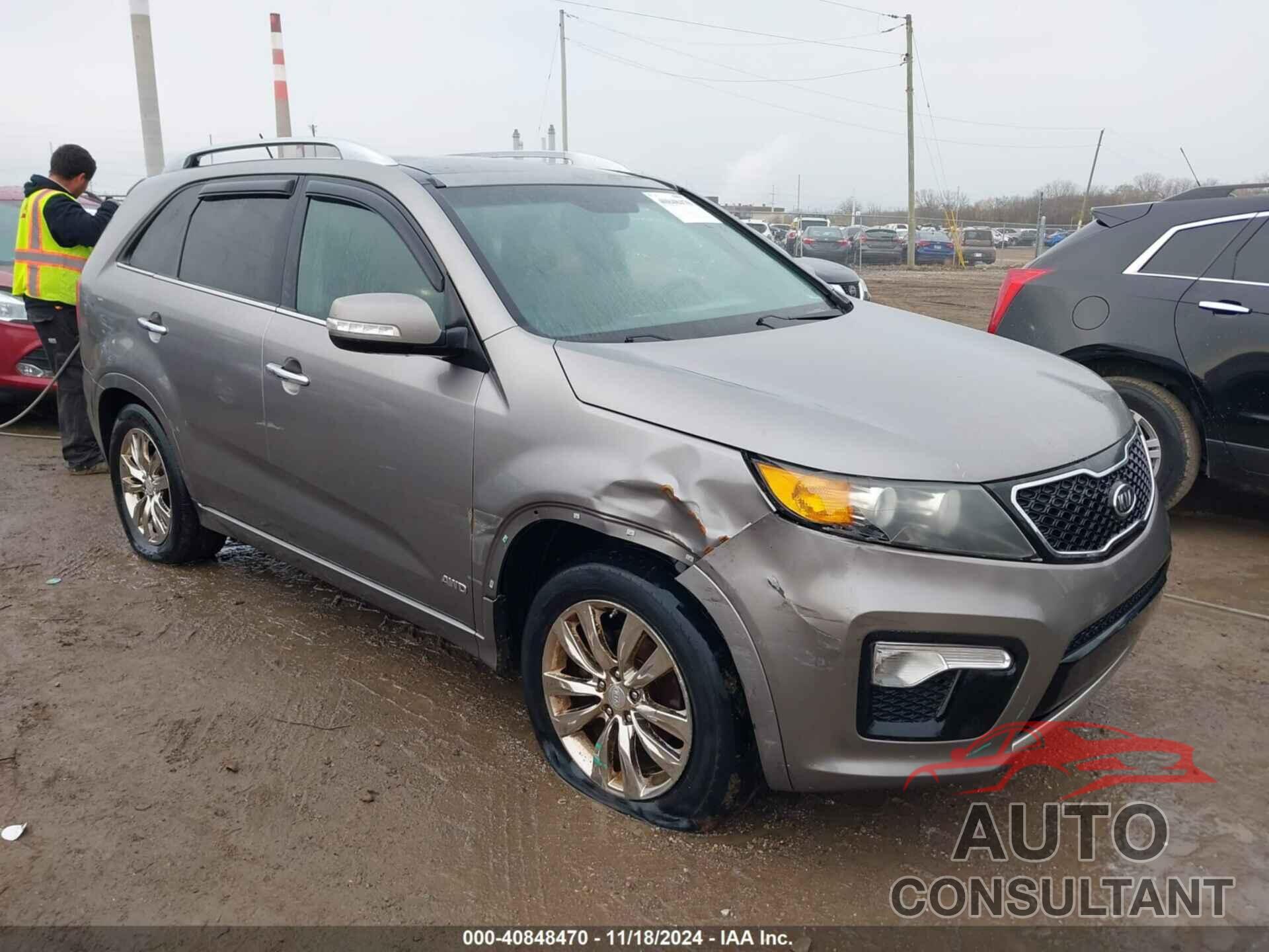 KIA SORENTO 2012 - 5XYKWDA28CG214117
