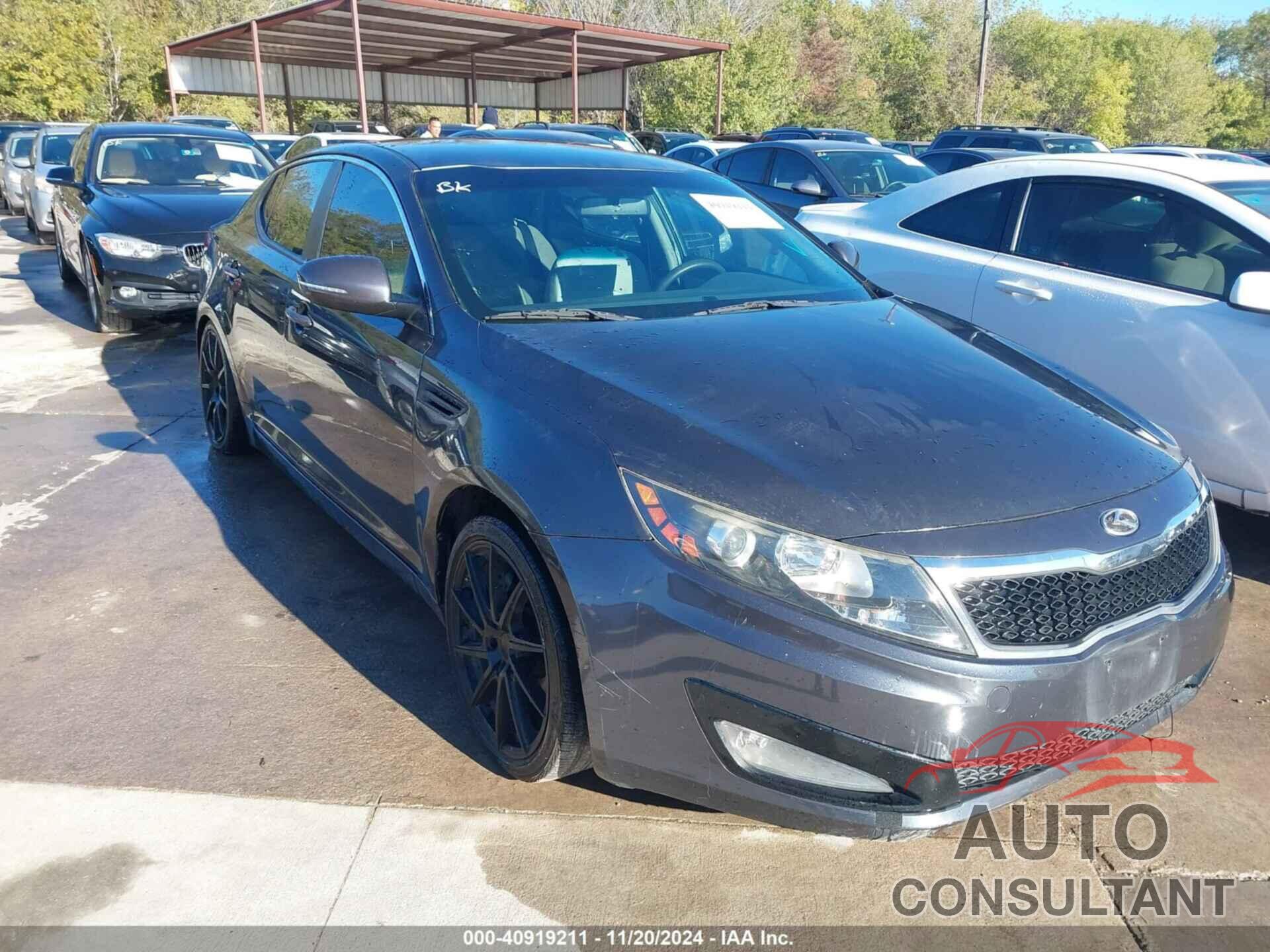 KIA OPTIMA 2011 - KNAGM4A76B5057036