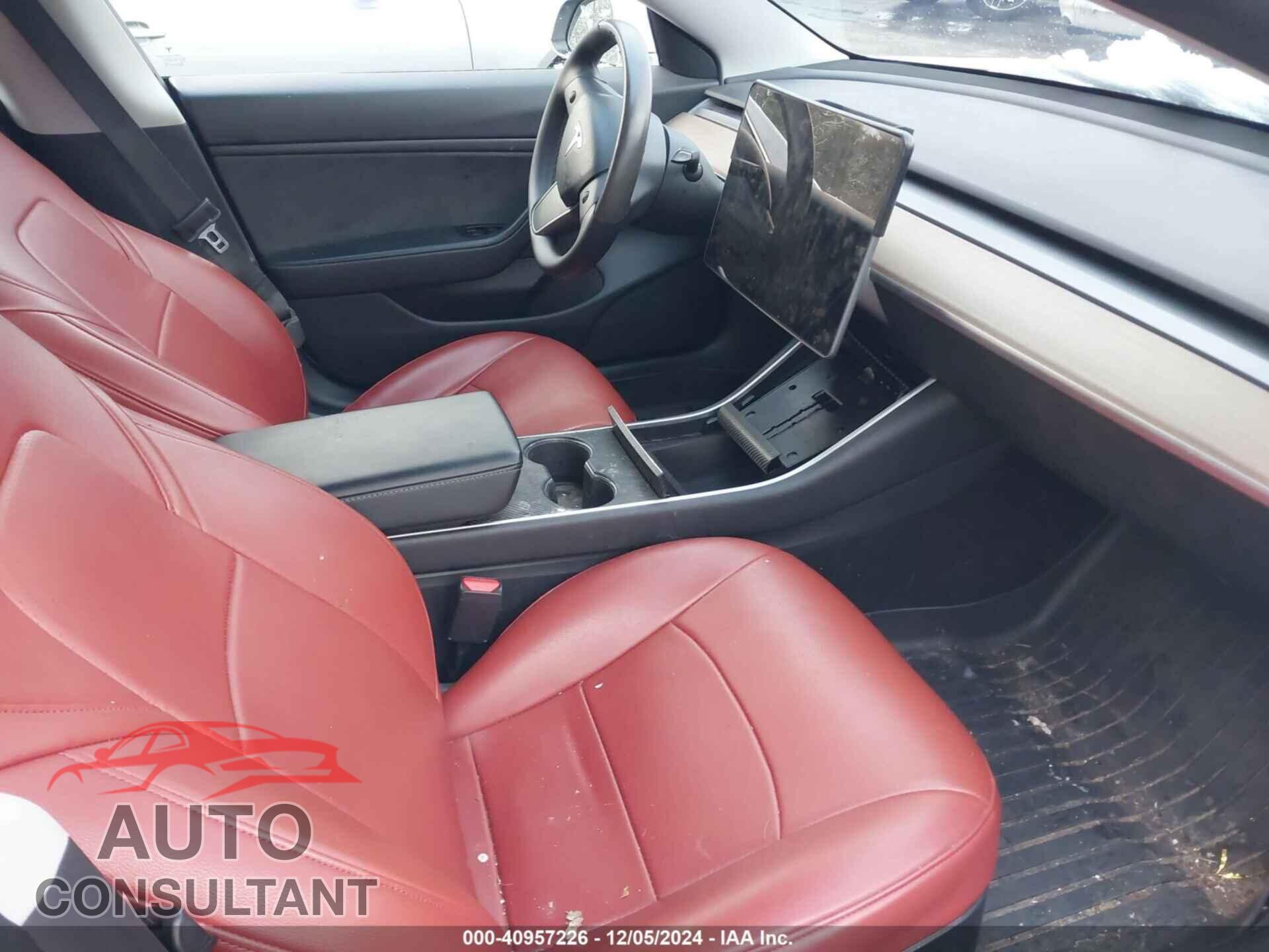 TESLA MODEL 3 2020 - 5YJ3E1EB6LF784169