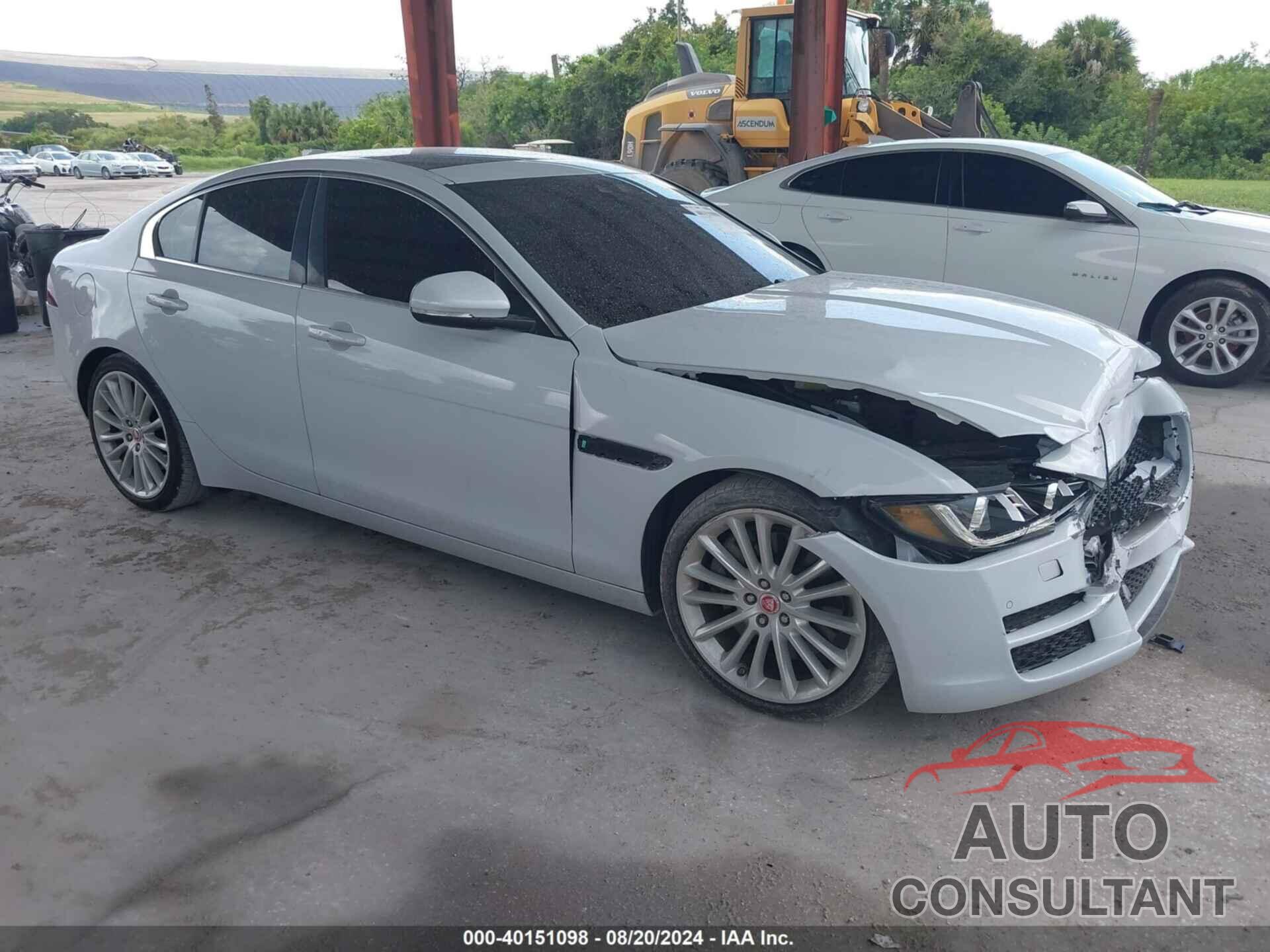 JAGUAR XE 2017 - SAJAH4BV1HA949061