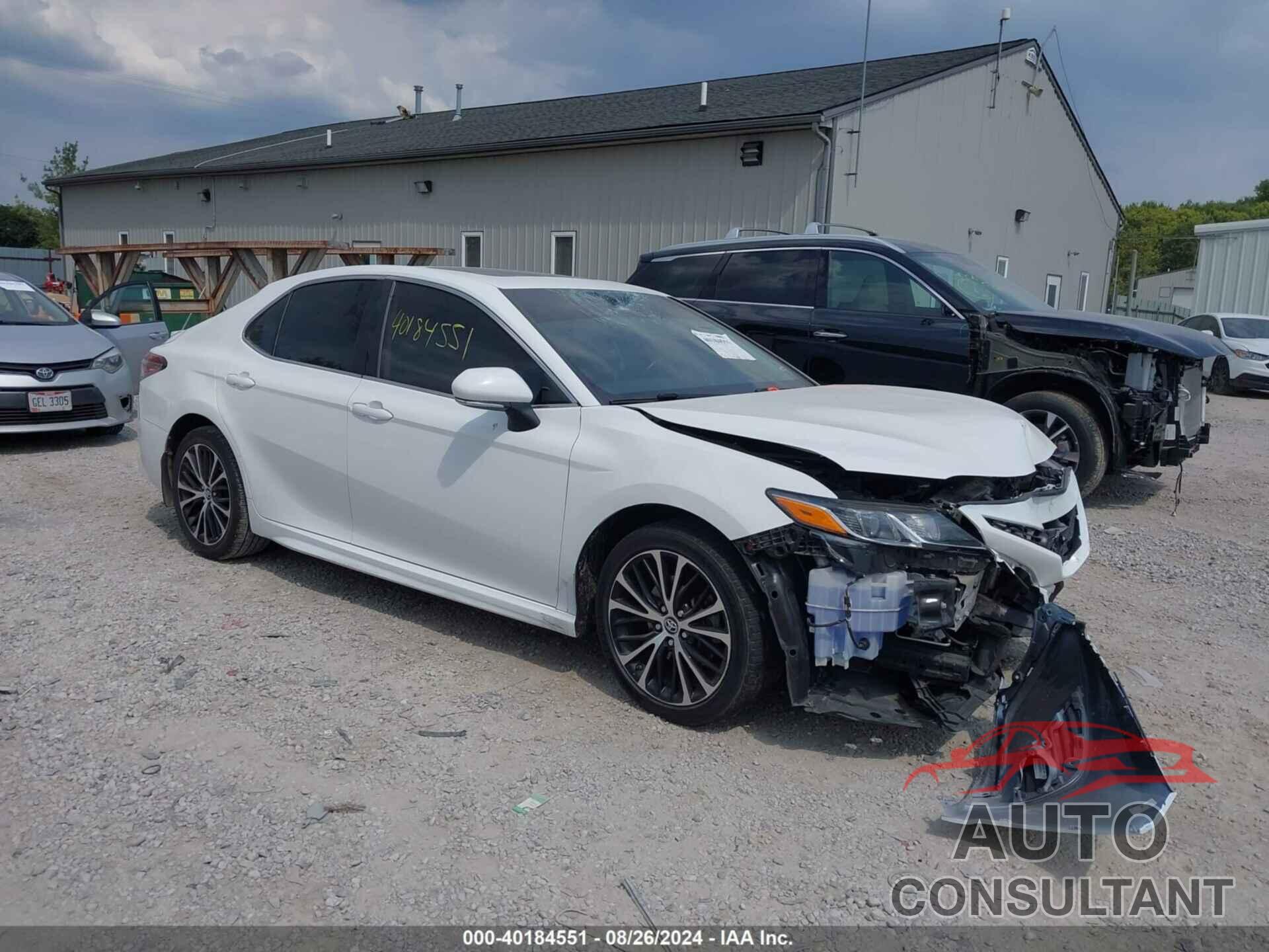 TOYOTA CAMRY 2019 - 4T1B11HK1KU687904