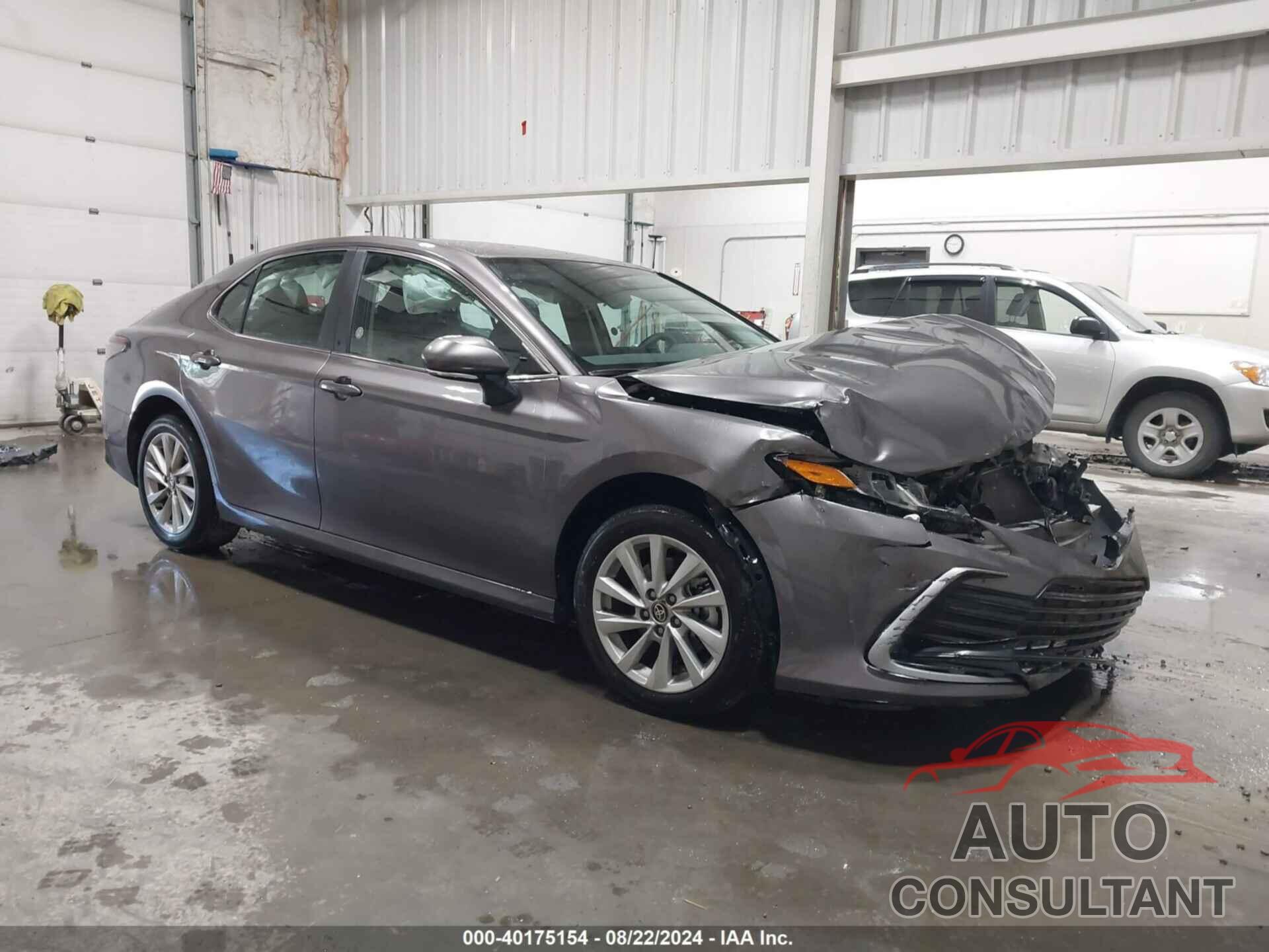 TOYOTA CAMRY 2024 - 4T1C11BK0RU128853