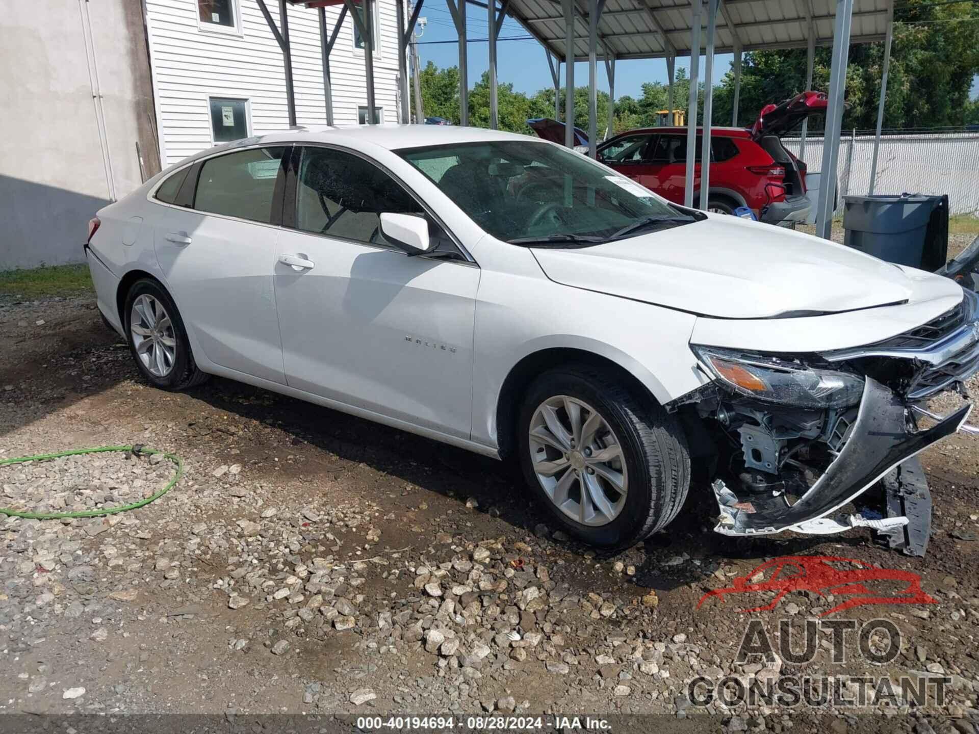 CHEVROLET MALIBU 2022 - 1G1ZD5STXNF145866