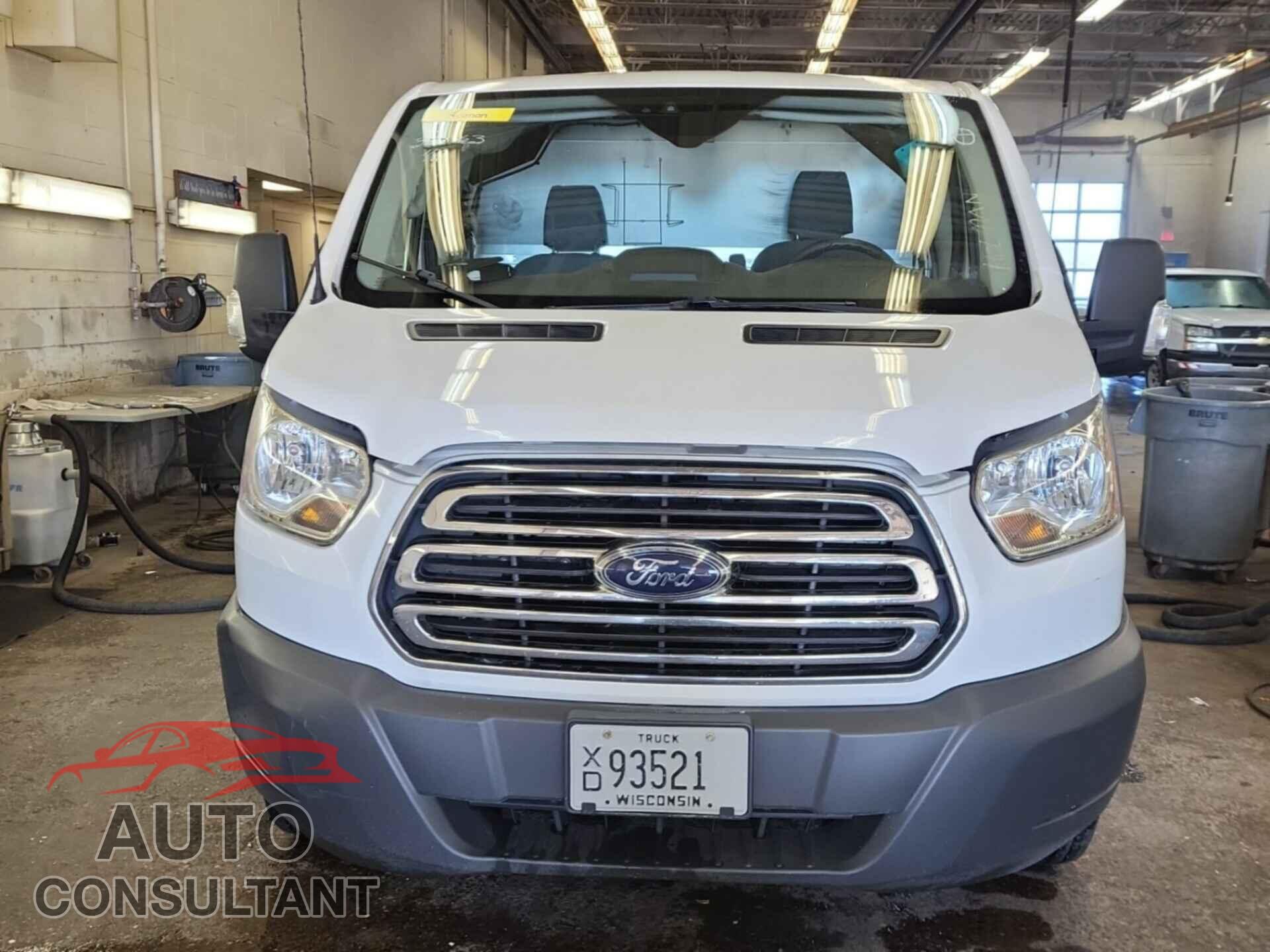 FORD TRANSIT 2018 - 1FTYE1YM4JKB22822