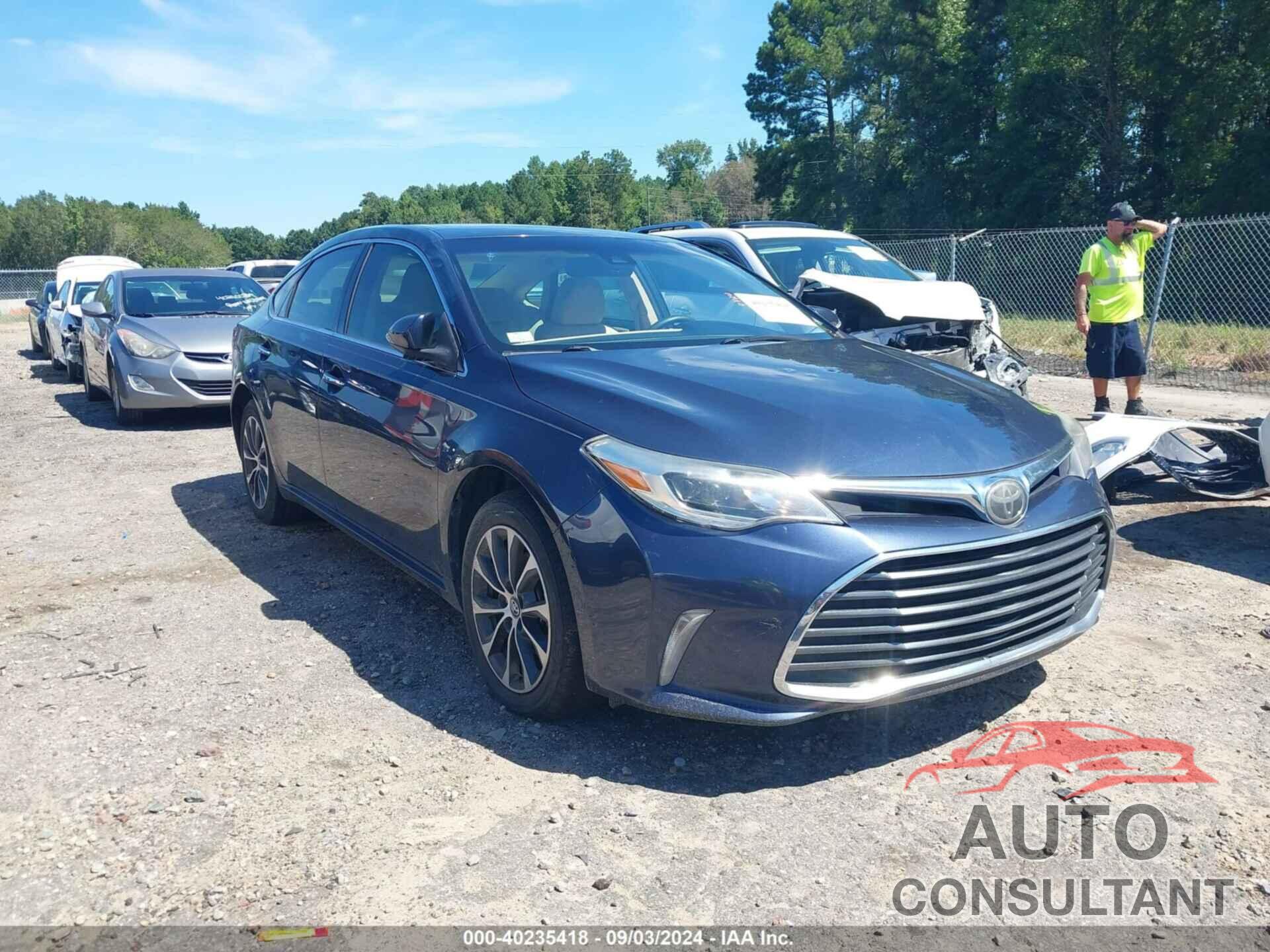 TOYOTA AVALON 2018 - 4T1BK1EB3JU274334