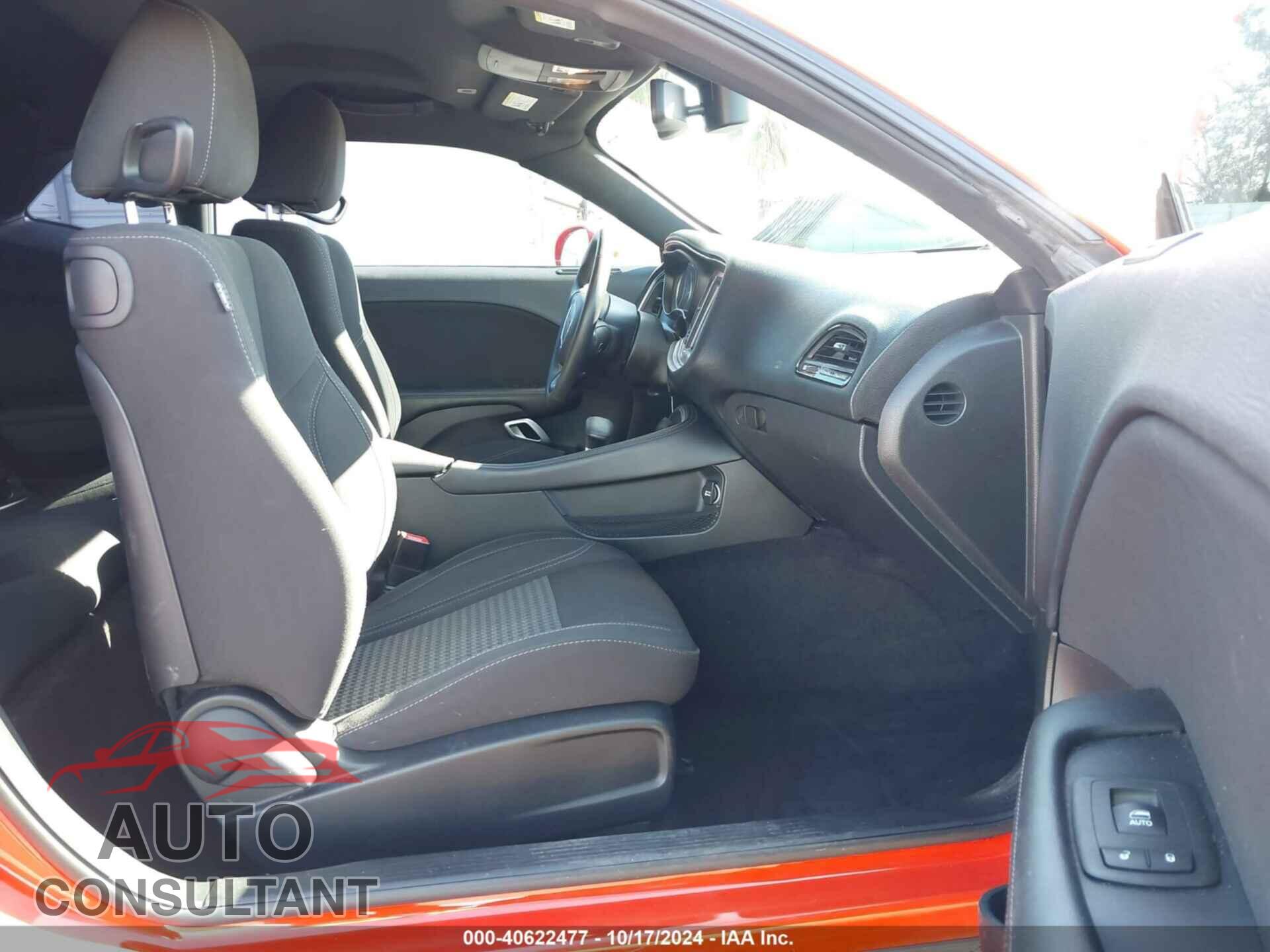 DODGE CHALLENGER 2017 - 2C3CDZAG3HH617003
