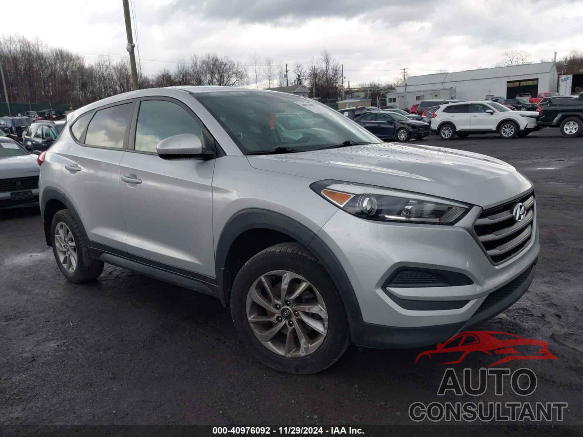 HYUNDAI TUCSON 2018 - KM8J2CA40JU713651