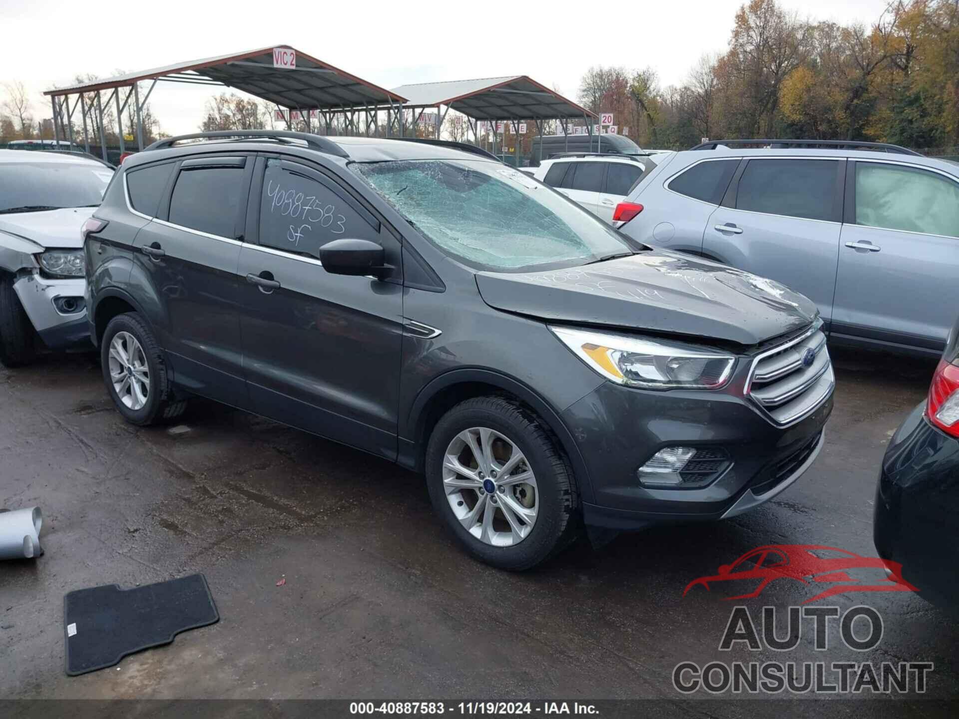 FORD ESCAPE 2018 - 1FMCU9GD0JUB45852