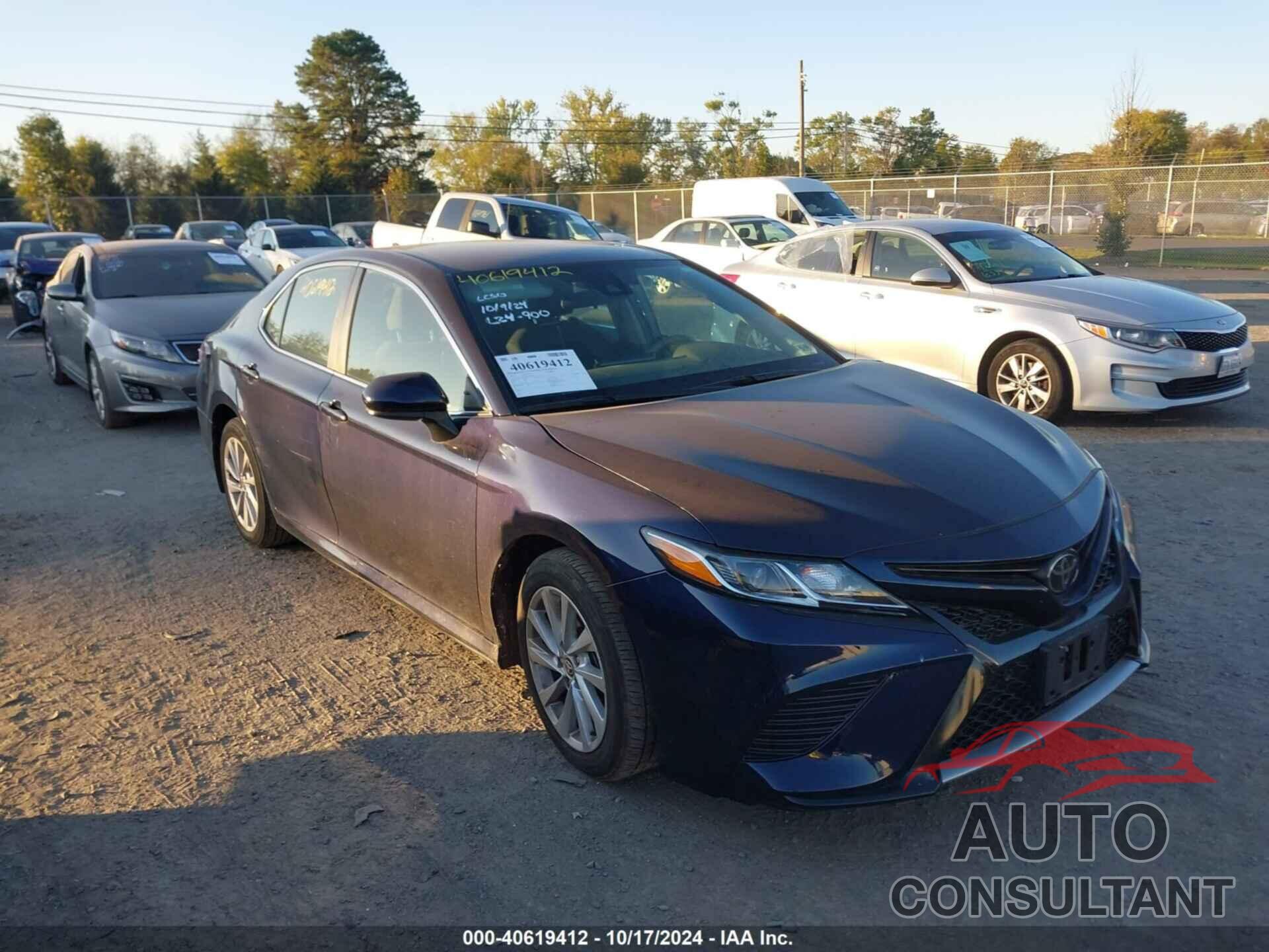 TOYOTA CAMRY 2021 - 4T1C11AK6MU512873