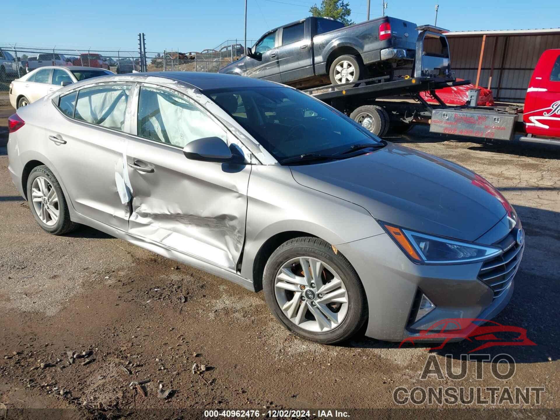 HYUNDAI ELANTRA 2020 - KMHD84LF9LU955874