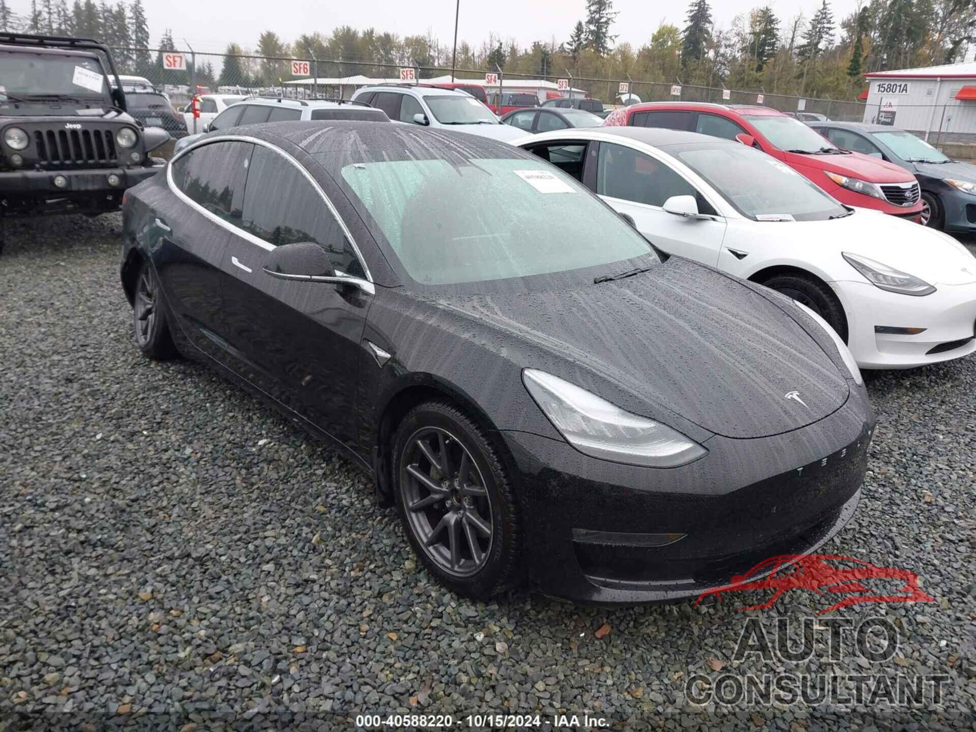 TESLA MODEL 3 2019 - 5YJ3E1EB1KF385779