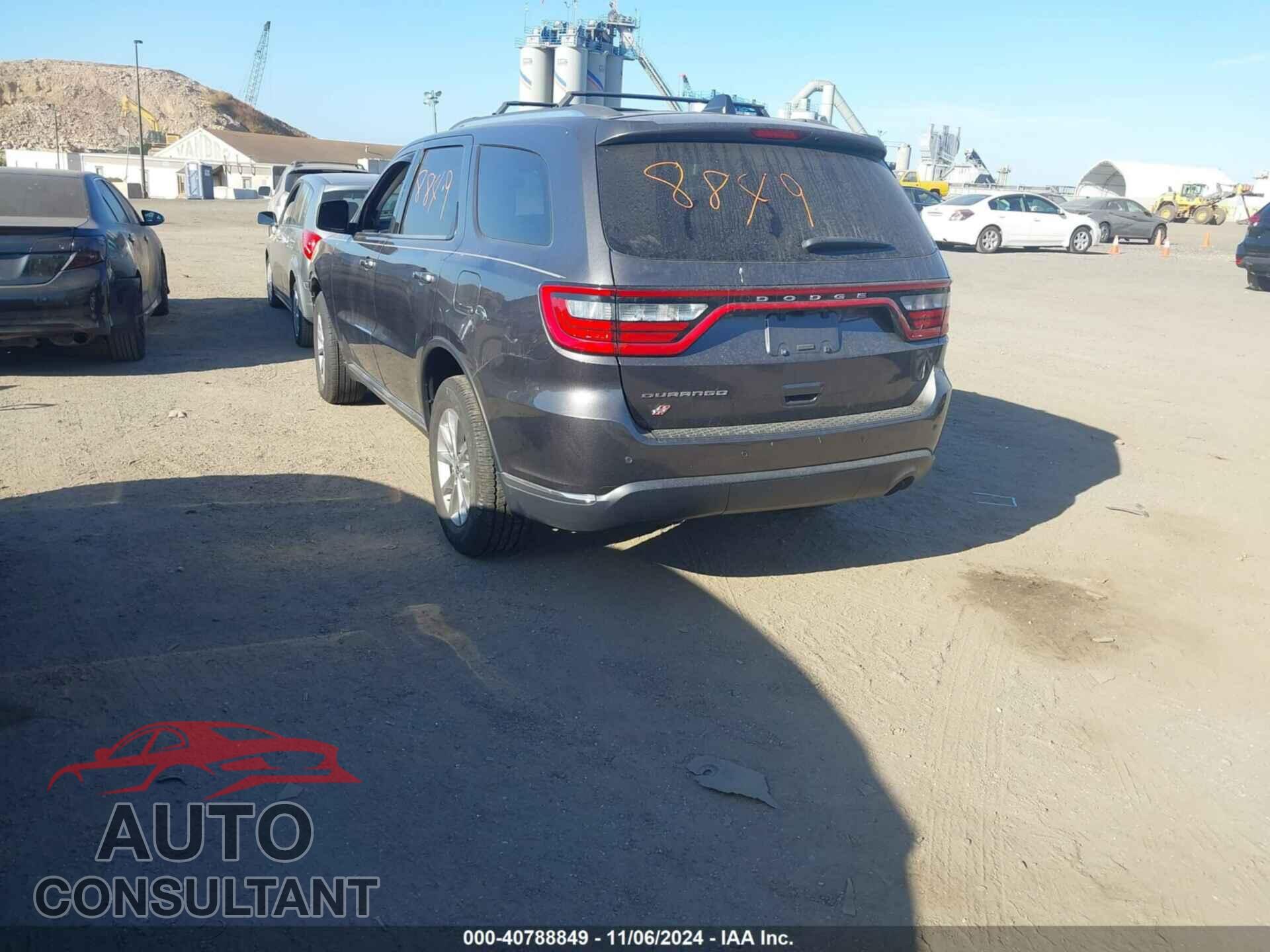 DODGE DURANGO 2018 - 1C4RDJAG2JC111467