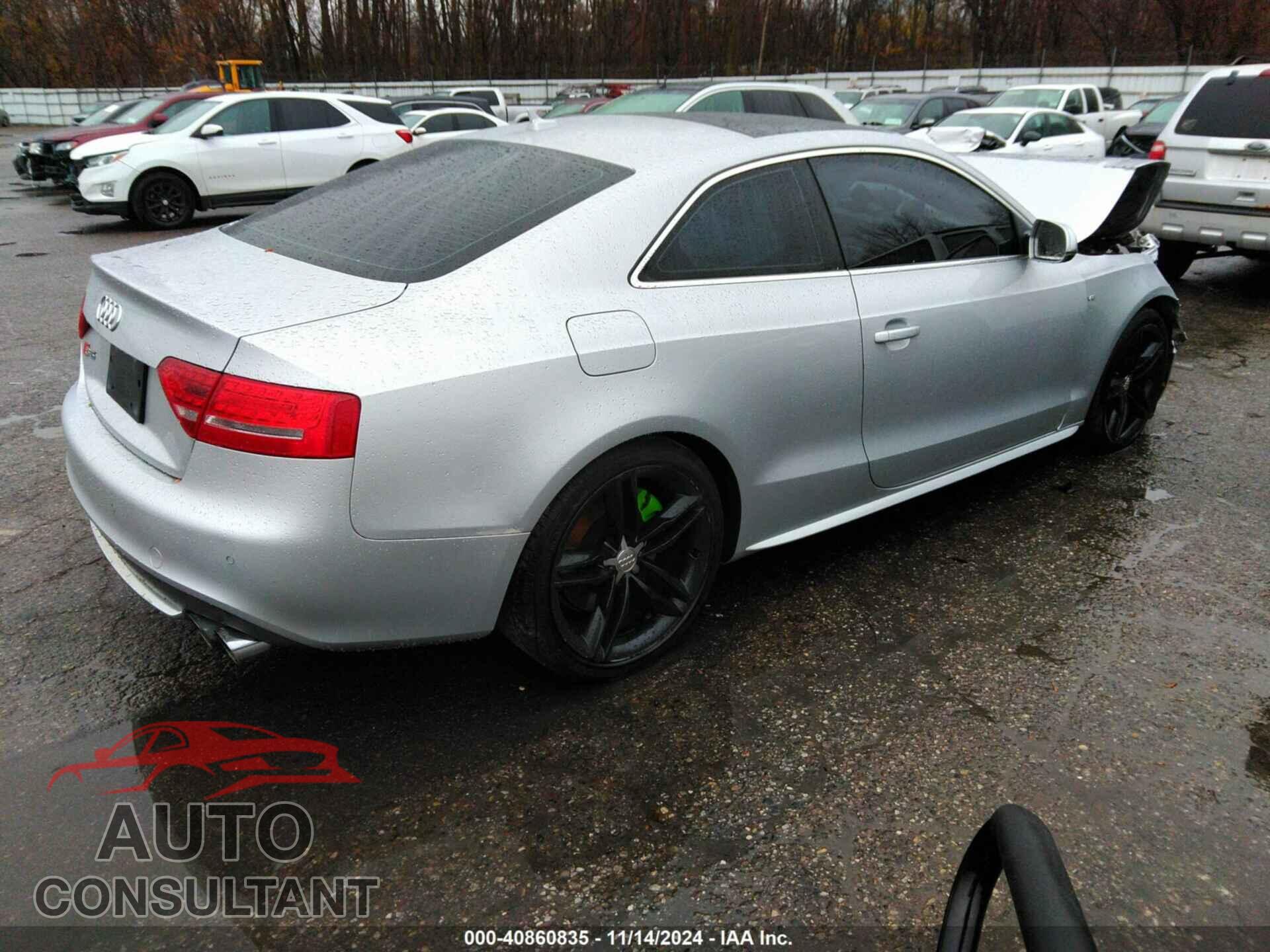 AUDI S5 2010 - WAUCVAFR6AA073330