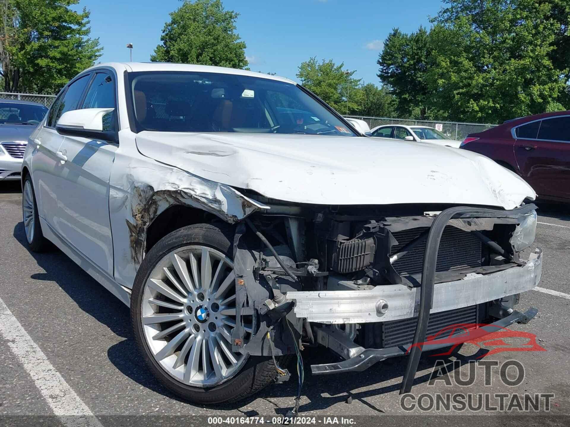 BMW 328I 2013 - WBA3B3G59DNR79565