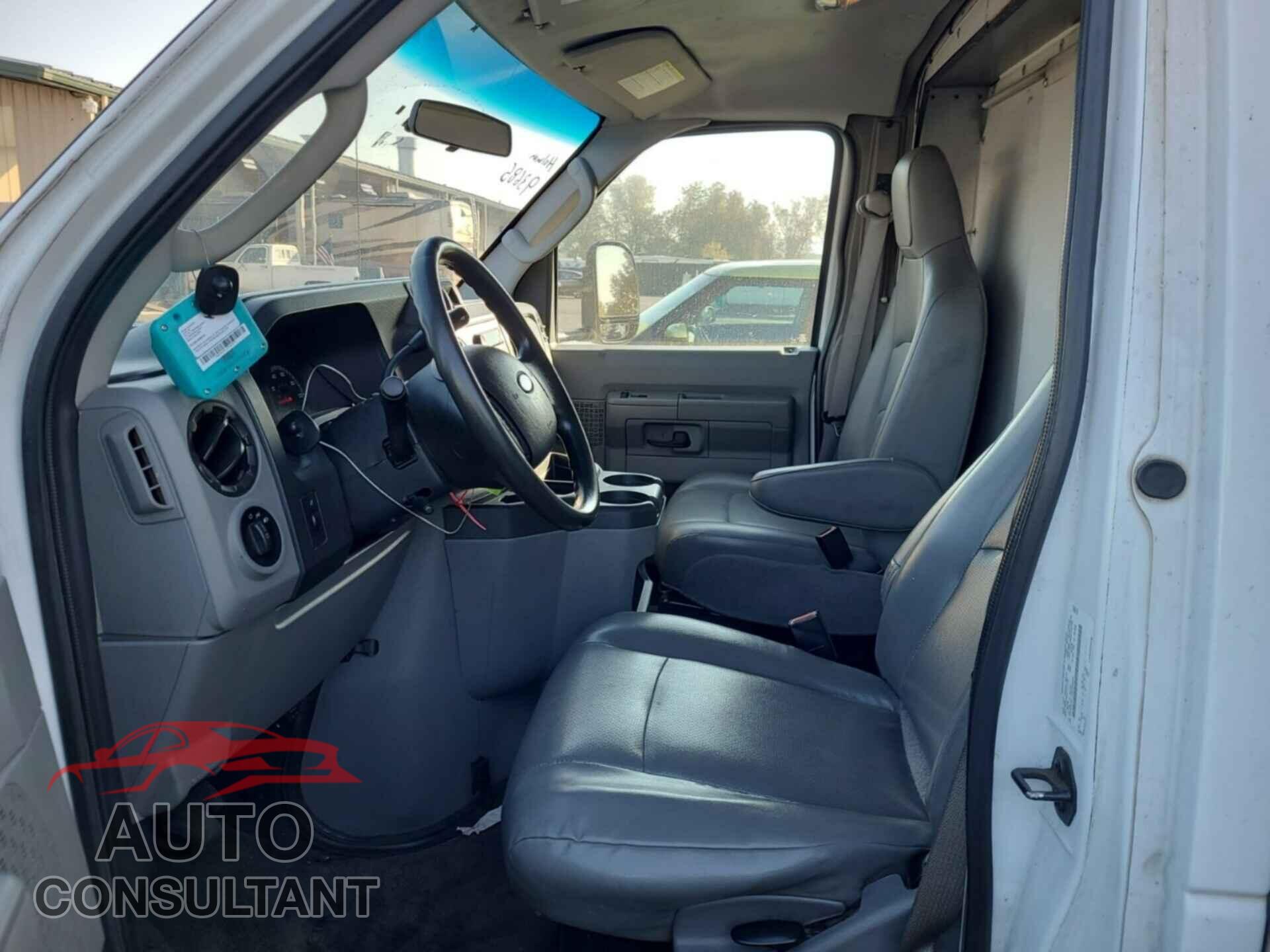 FORD ECONOLINE 2016 - 1FDWE3FL7GDC26680