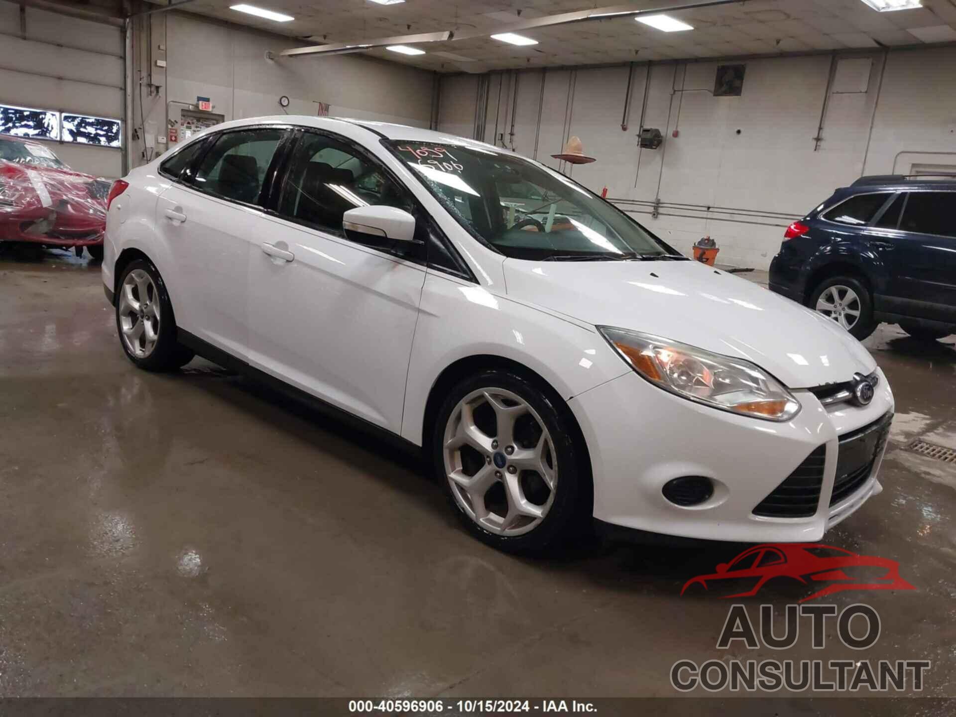 FORD FOCUS 2014 - 1FADP3F24EL318528